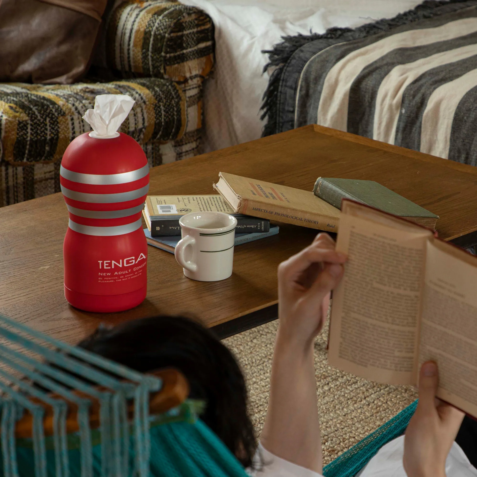 TENGA 經典造型紙巾筒