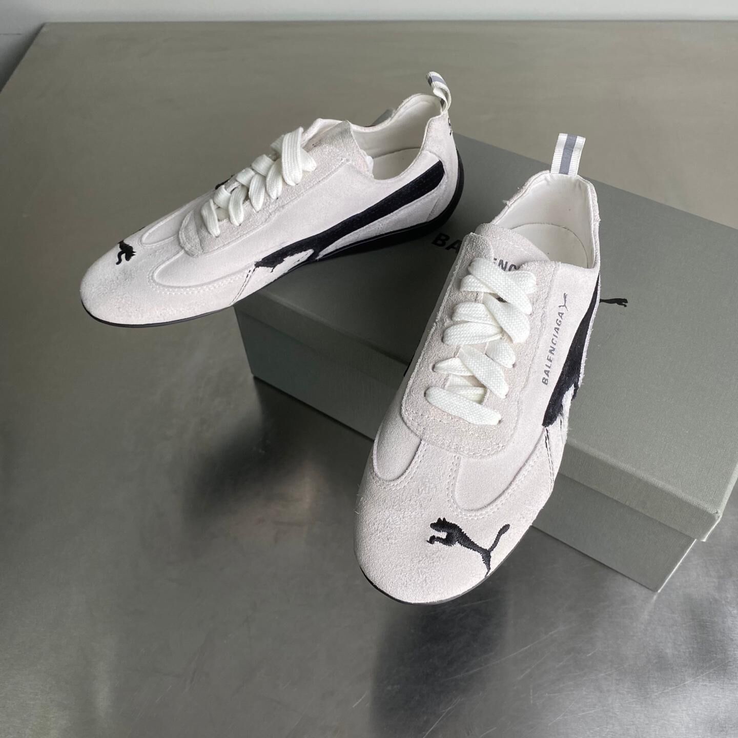 Balenciaga × PUMA 極速賽車鞋