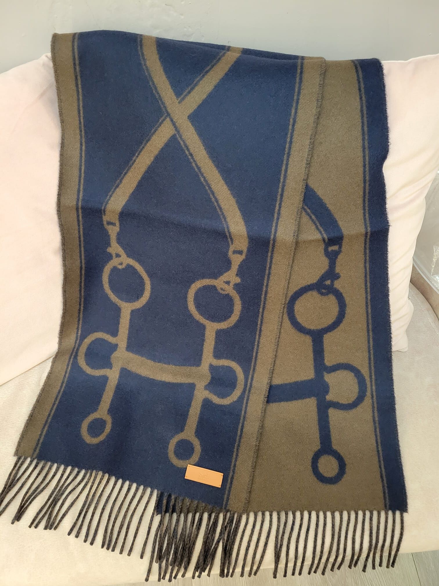 HERMES Casaque Mors scarf bleu caban / ébène (MUFFLER) 頸巾/ 圍巾