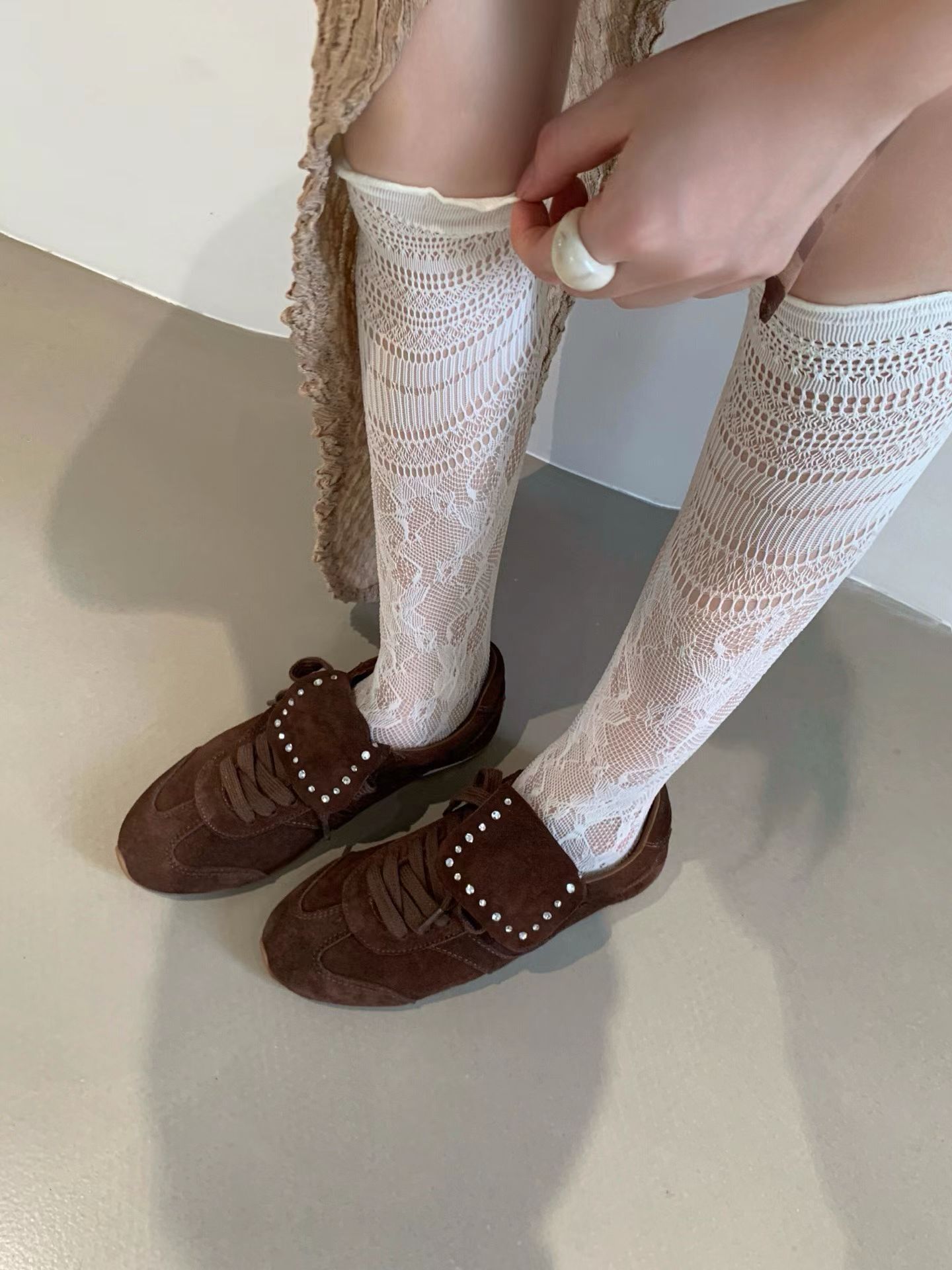 miu系時裝風真皮休閒鞋