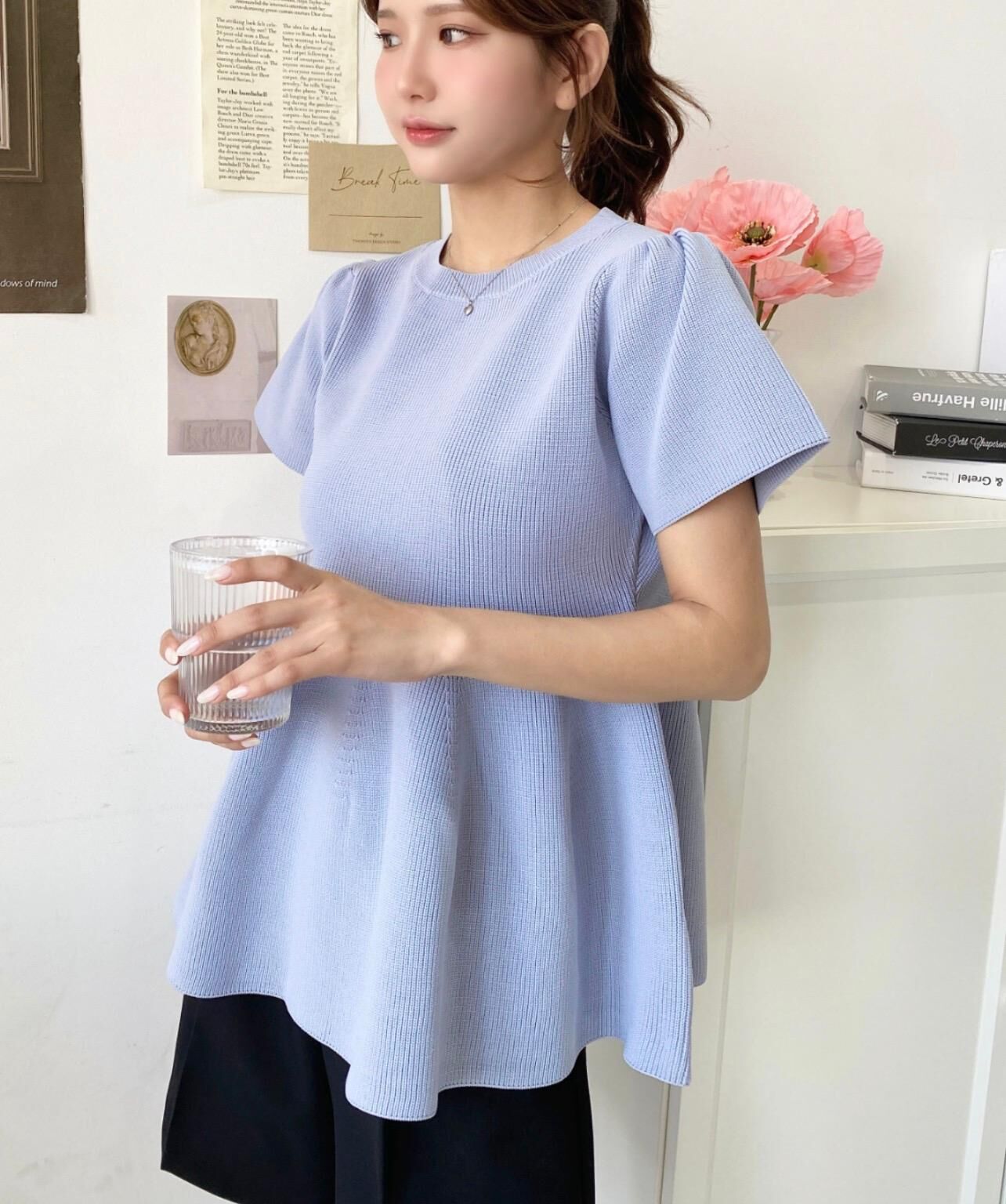 【預購】JN101701 moment+ 荷葉邊針織短袖上衣