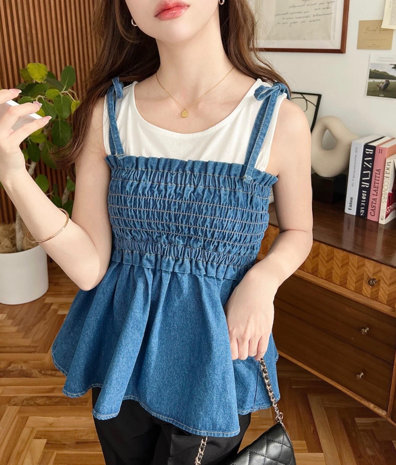 【預購】JN101703 moment+ 荷葉邊吊帶緊身胸衣