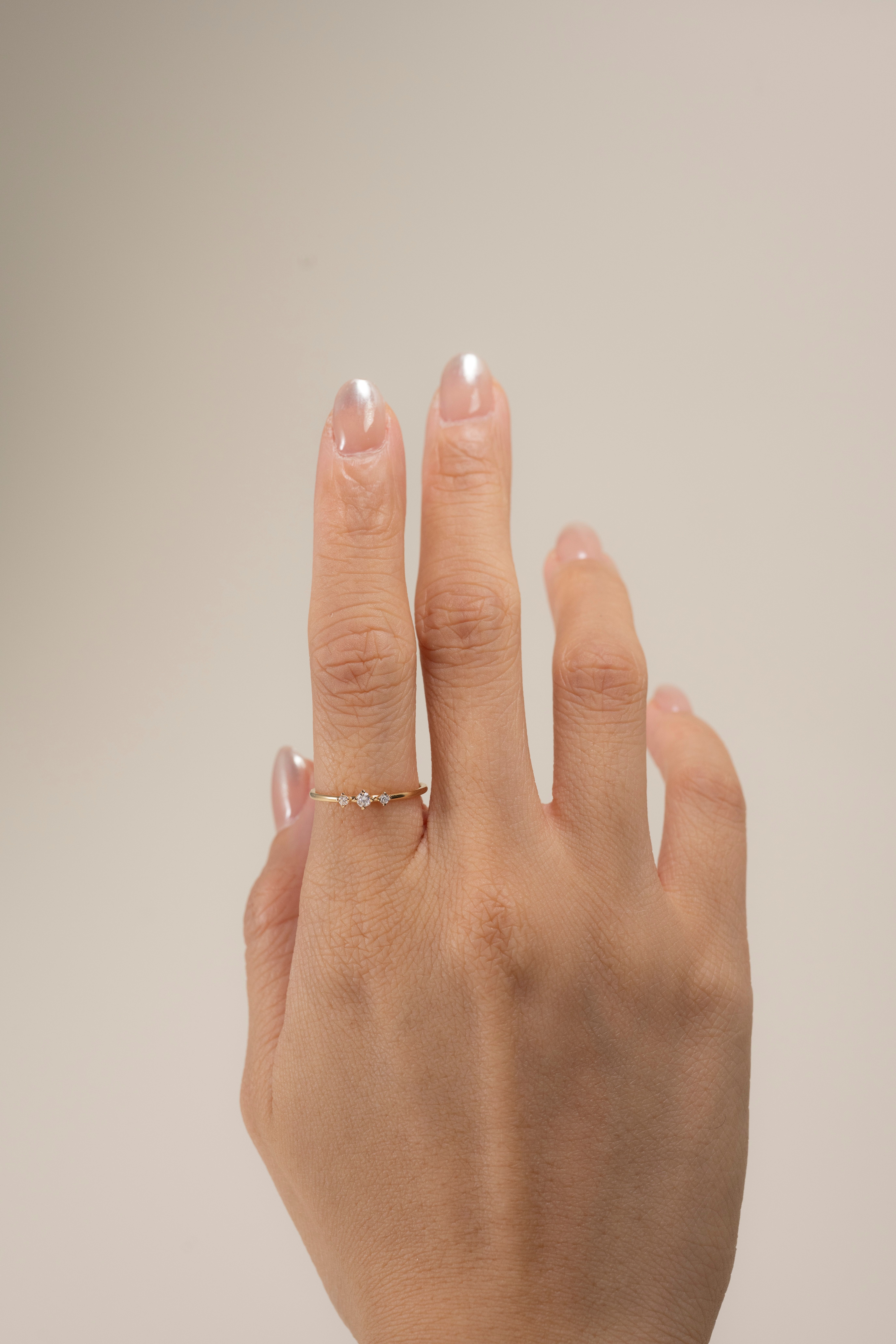 18K 3 Dainty Diamond Ring