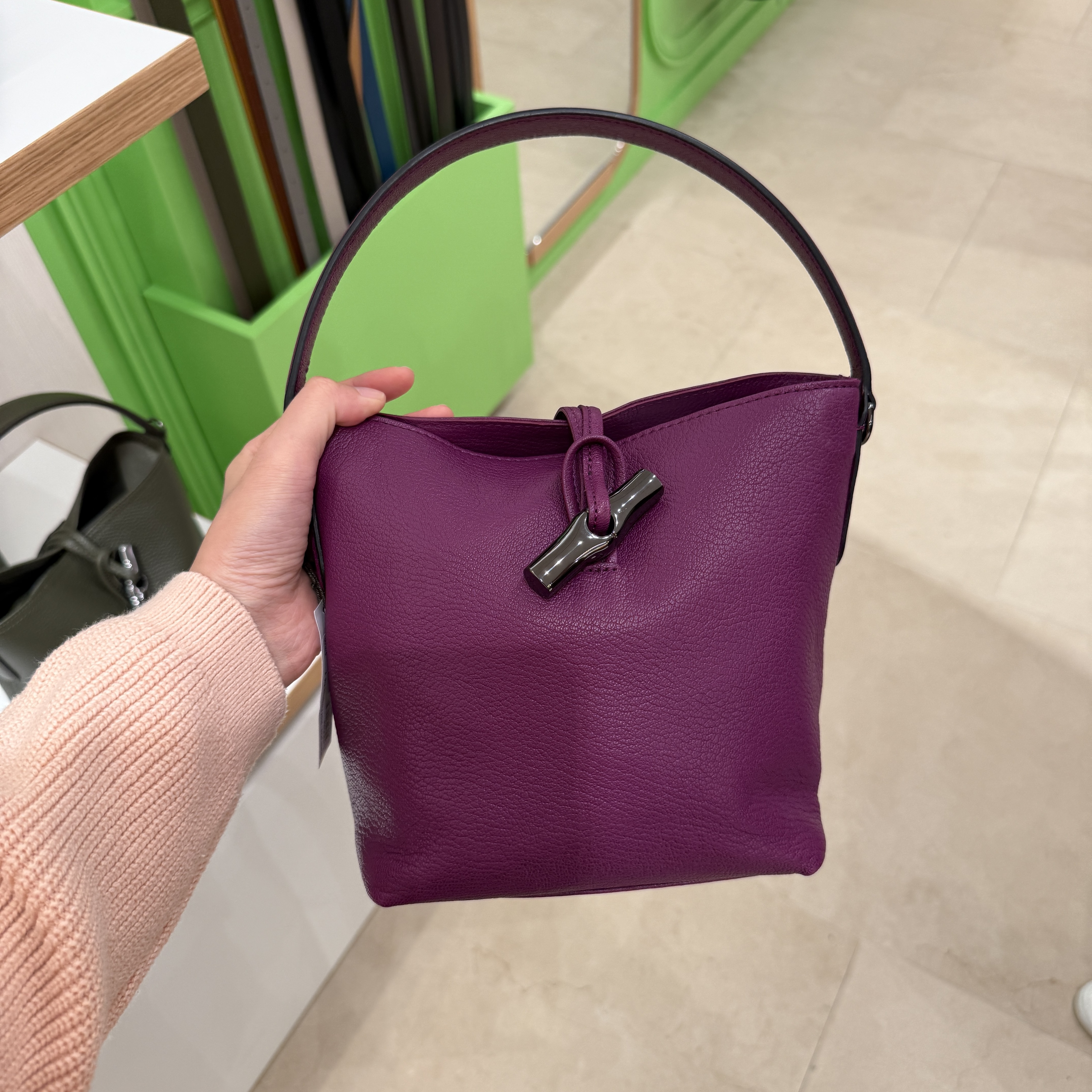 Longchamp Leather bucket Bag Purple 10159