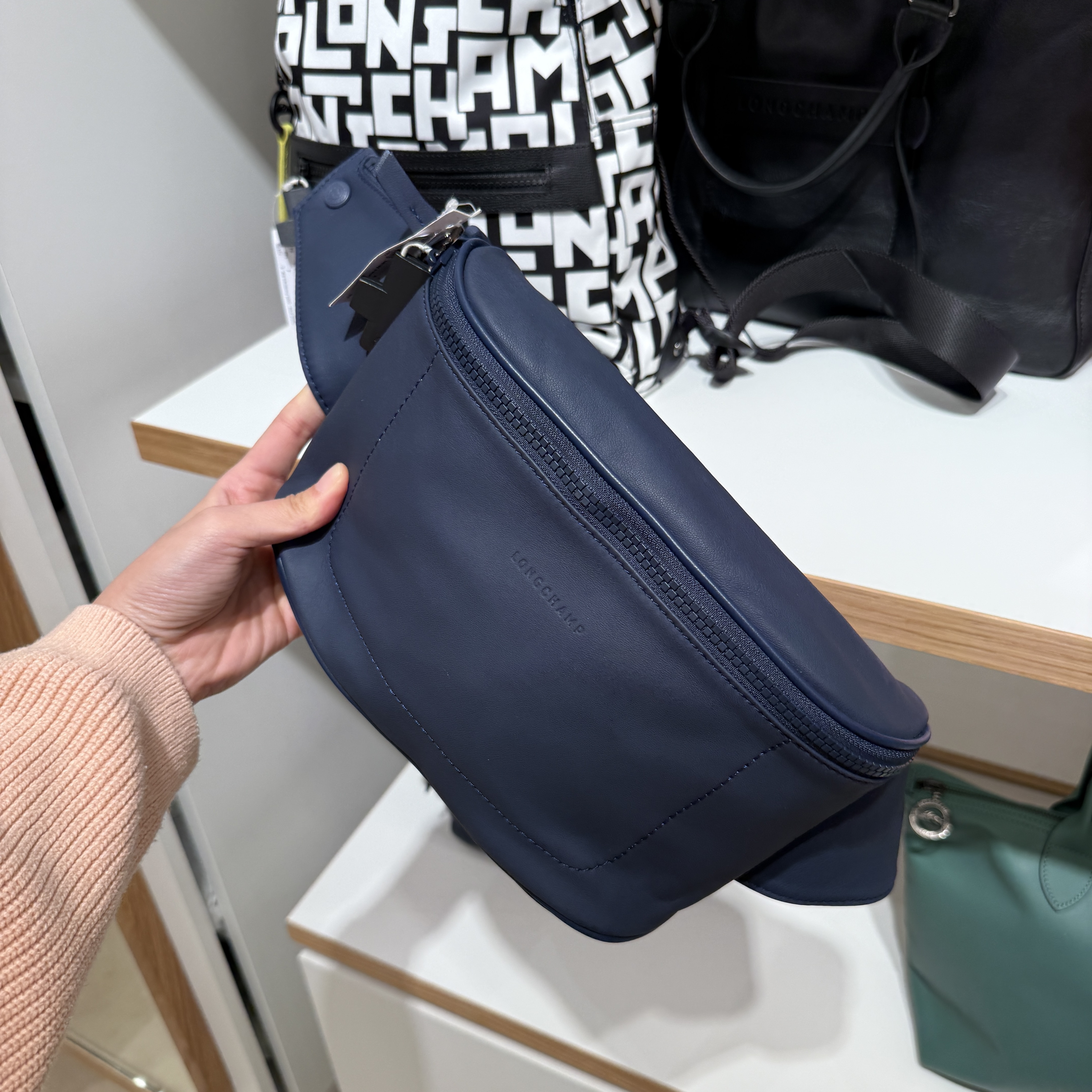 Longchamp Nylon belt bag Navy 20002