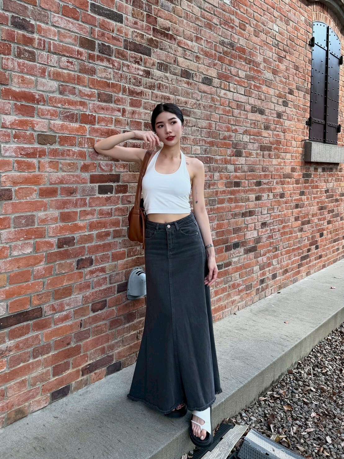 自留款下抽鬚修身牛仔裙