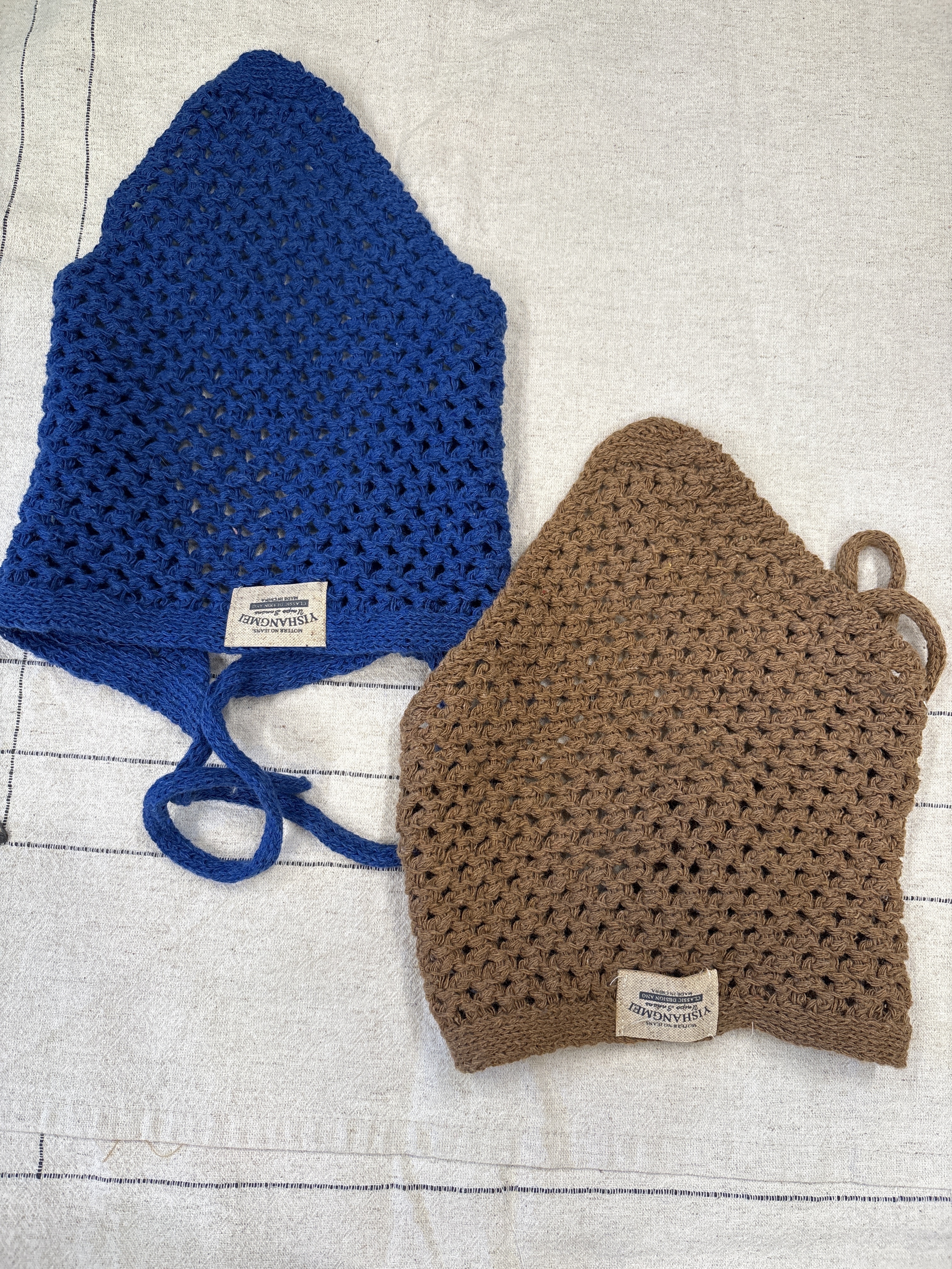 毛線綁帶三角頭巾