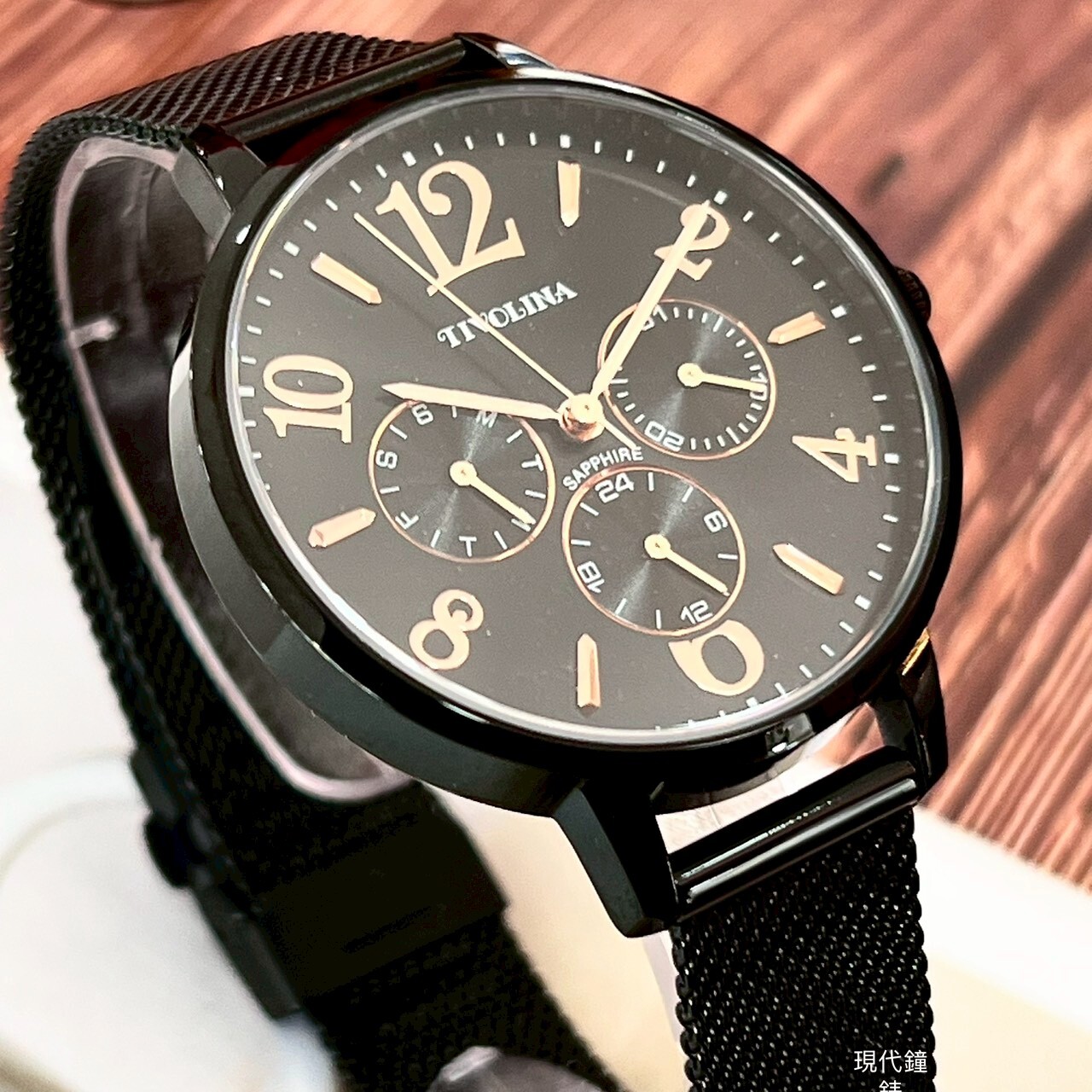 【TIVOLINA 小紅帽】三眼米蘭帶腕錶 MAK7005-K 38mm  現代鐘錶