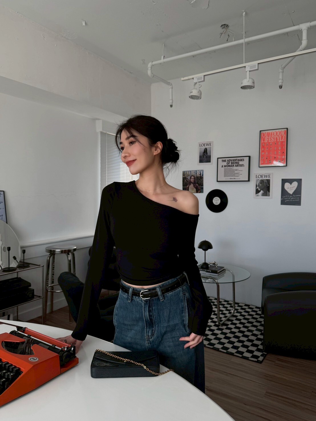 斜肩側抓皺長袖BRATOP