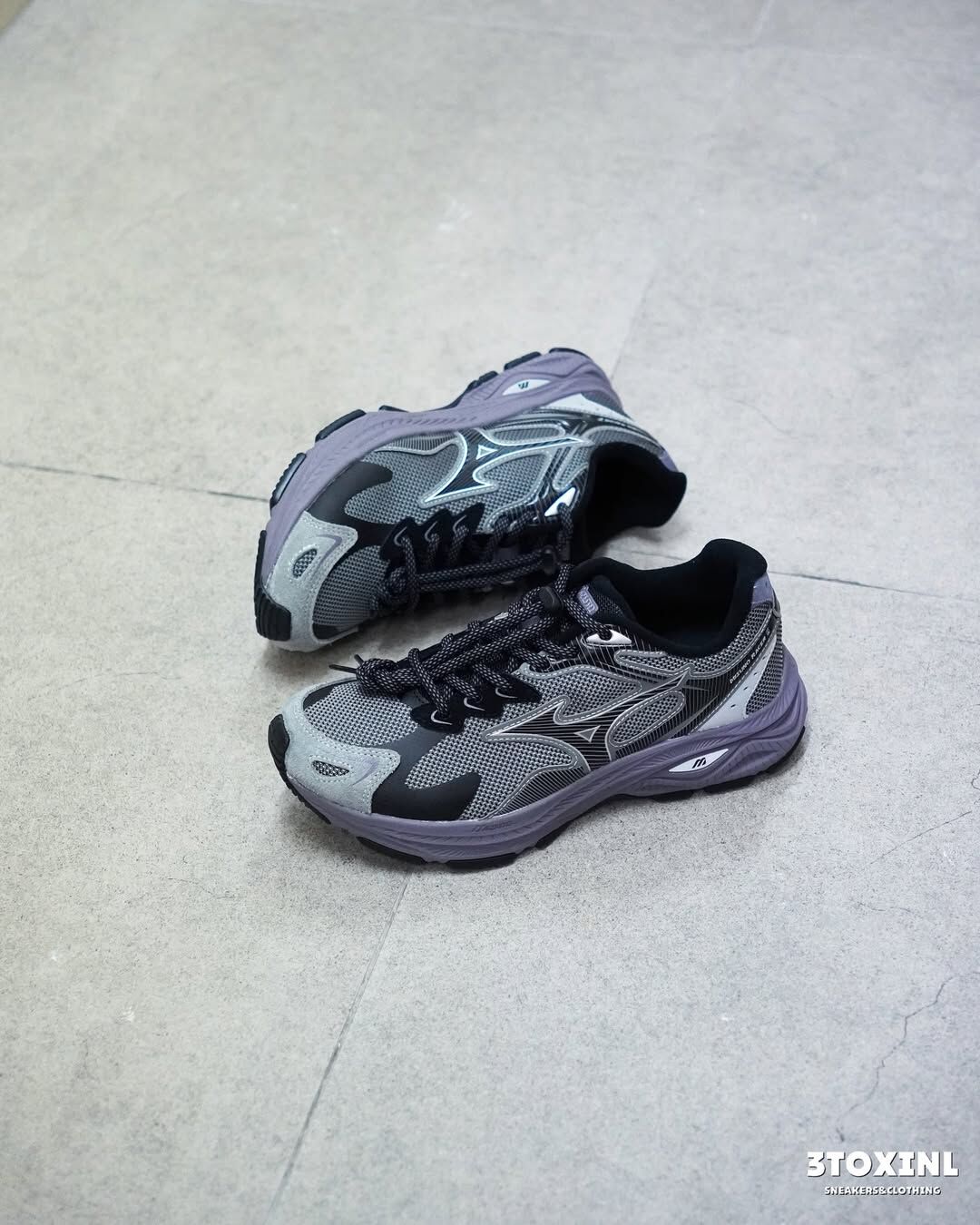 (預訂) Mizuno Racer S - D1GH243503