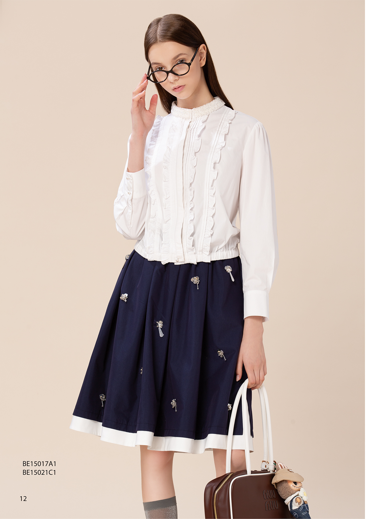 BE15017A1 精緻經典篇章古典珍珠鑲飾立領襯衫
