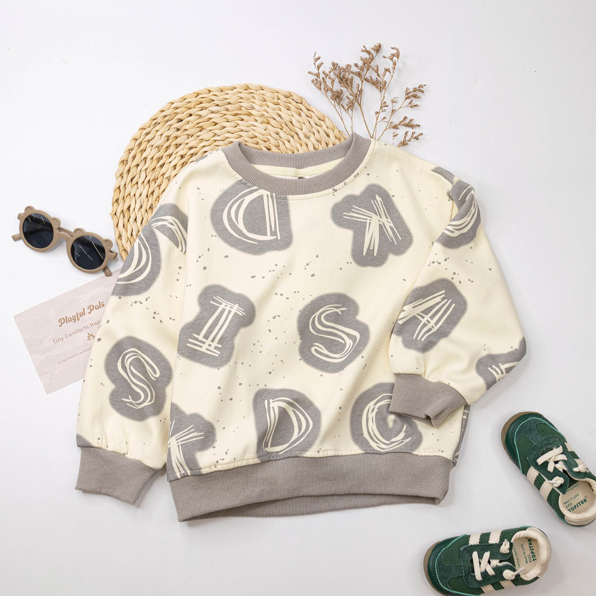 【H55219】帥氣塗鴉字母設計圓領上衣