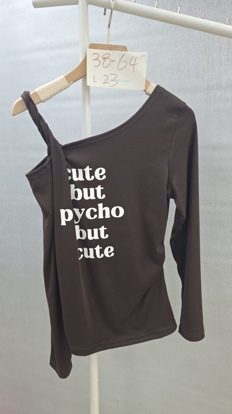 Cf1601  字母斜膊tee  胸38-64  長23