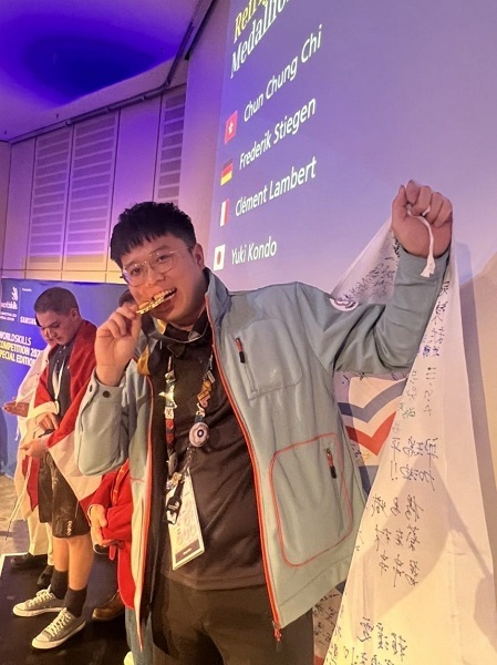 田佳承選手奪牌畫面