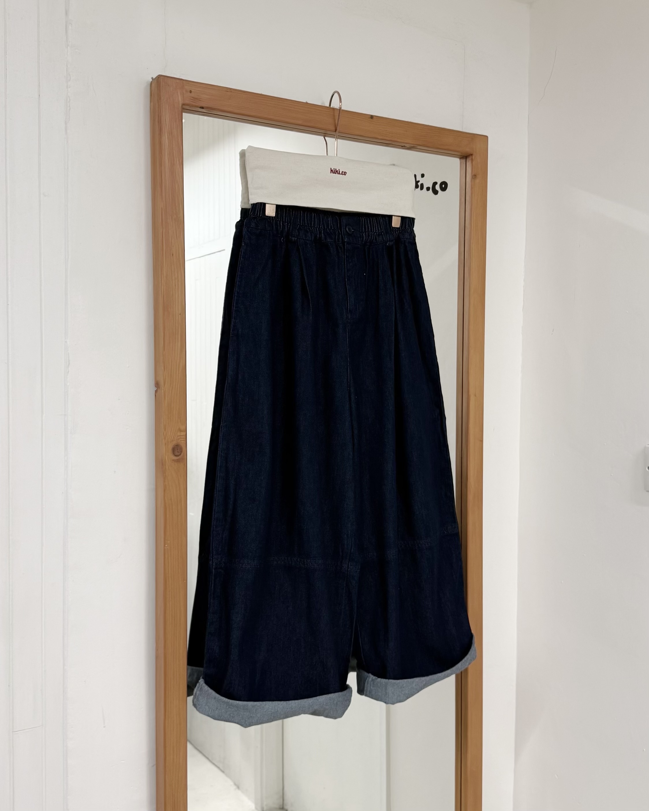 橡筋腰褲腳拼接牛仔褲