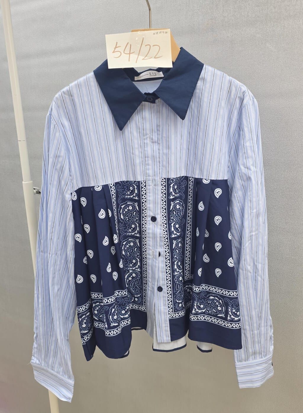 Cf1609  直紋拼腰果花短恤   胸54  長22   共享優惠：購物滿3件每件減$20