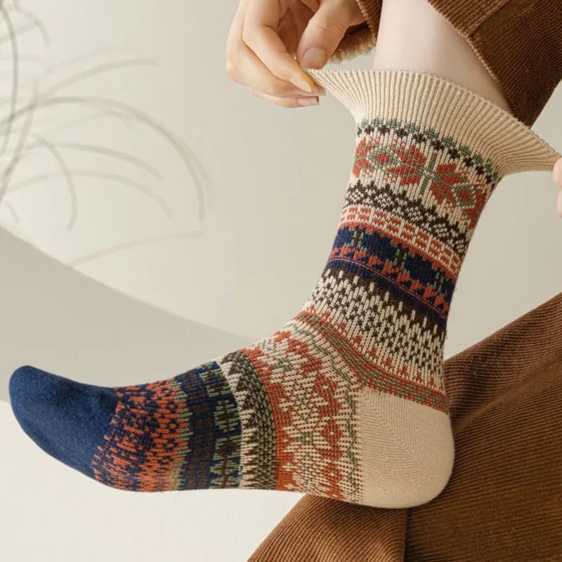 秋冬復古無骨民族中筒襪 1套4對