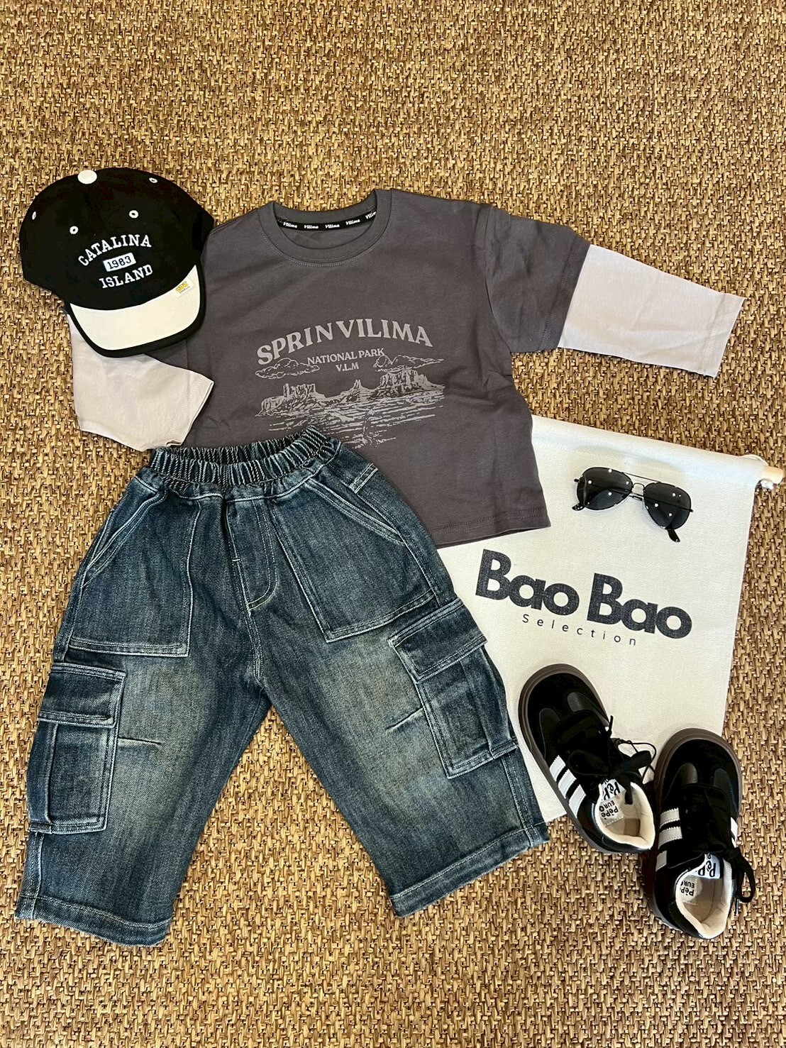 A02944英文字假兩件上衣