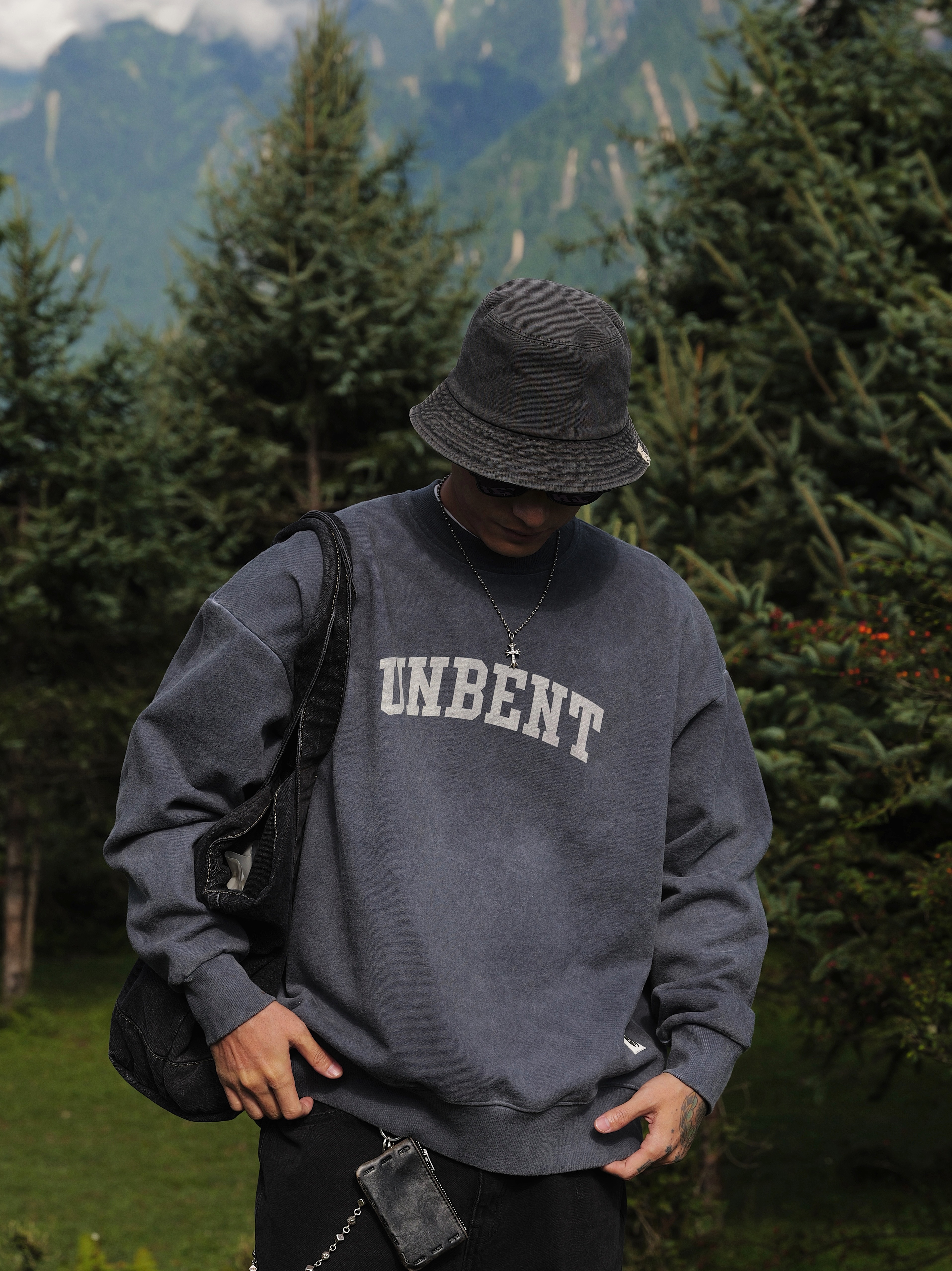 Unbent 25 A/W 水洗logo重磅大學踢