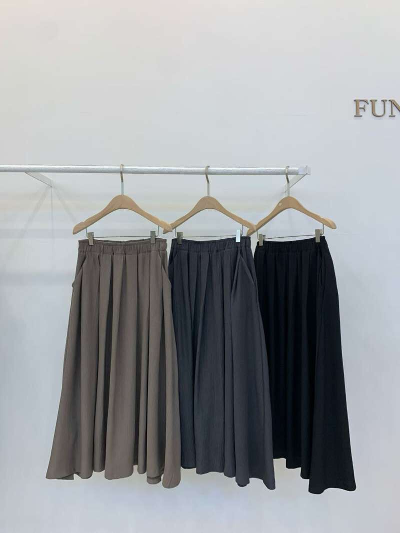 FP5102 人造絲全鬆緊樹木紋半身裙