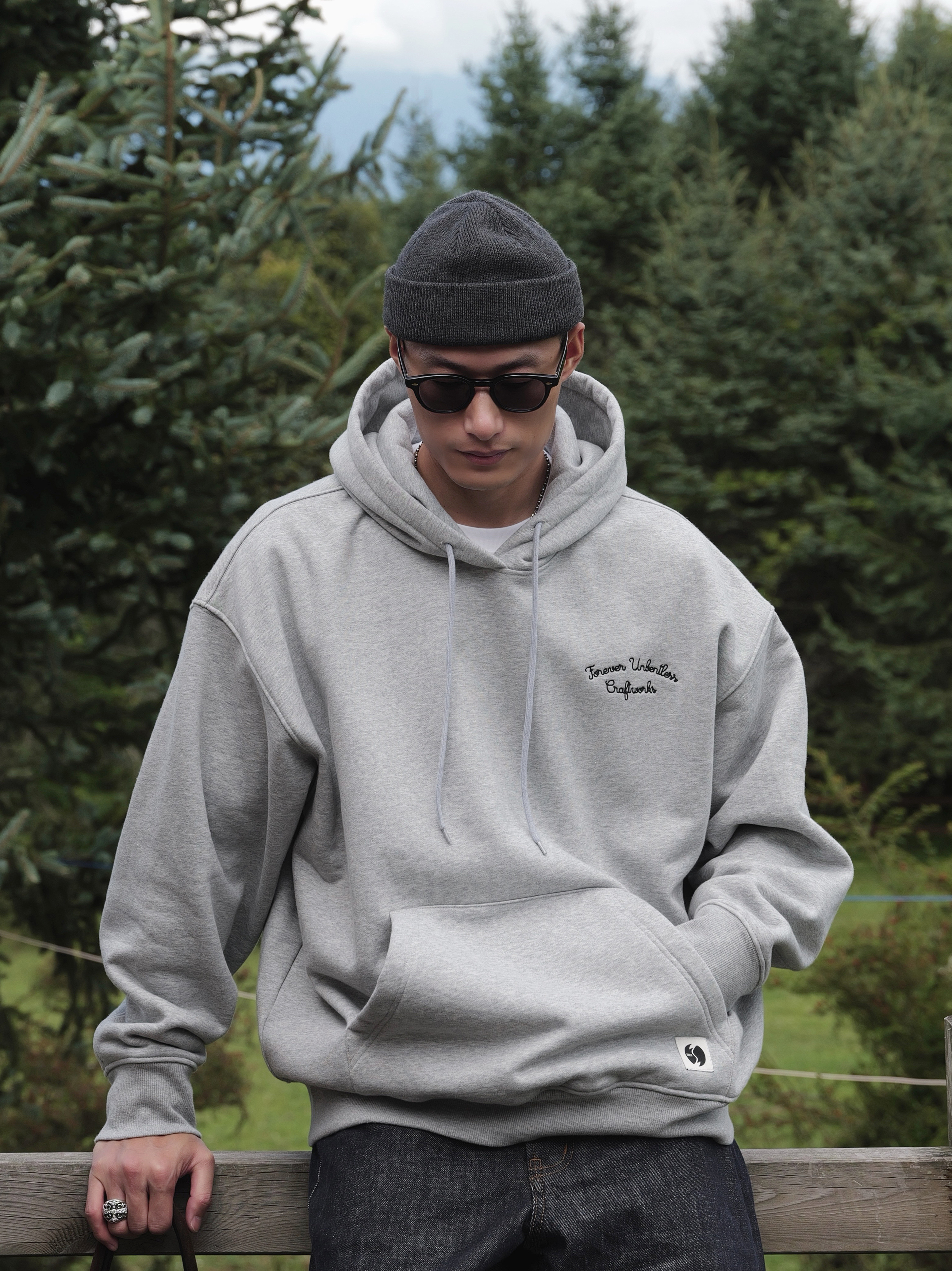 #預購 UNBENT 25AW 日系復古 仙鶴刺繡 保暖加絨連帽衛衣 三色