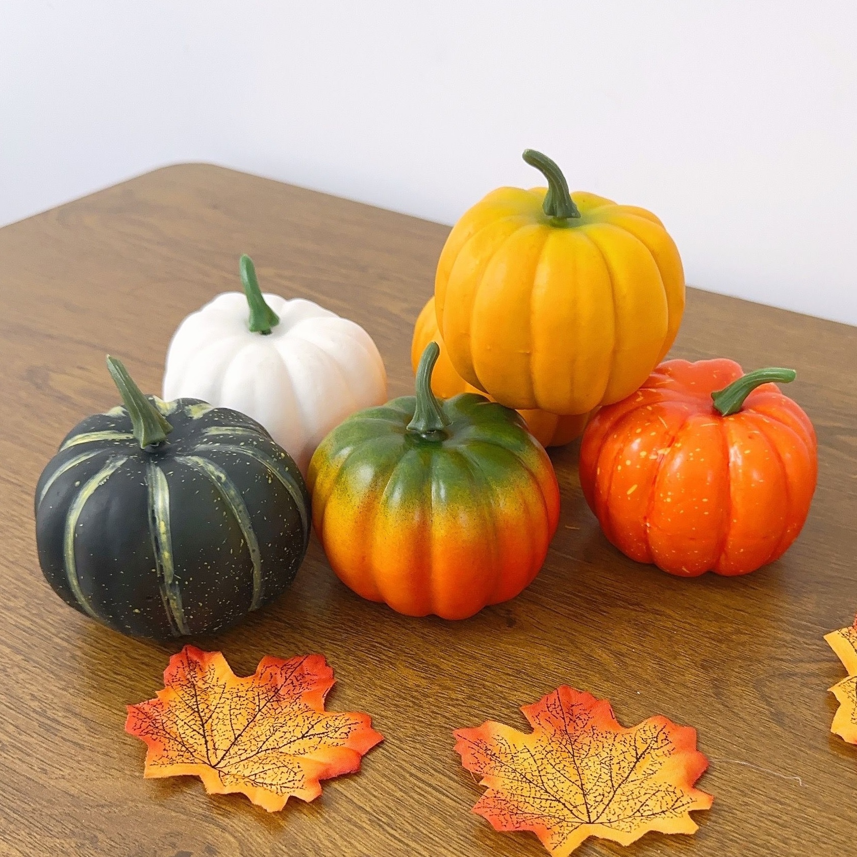 【台灣現貨速發】仿真南瓜｜一包６款 ８.５cm｜小南瓜 萬聖節 南瓜 仿真水果 保麗龍 保麗龍南瓜 萬聖節裝飾