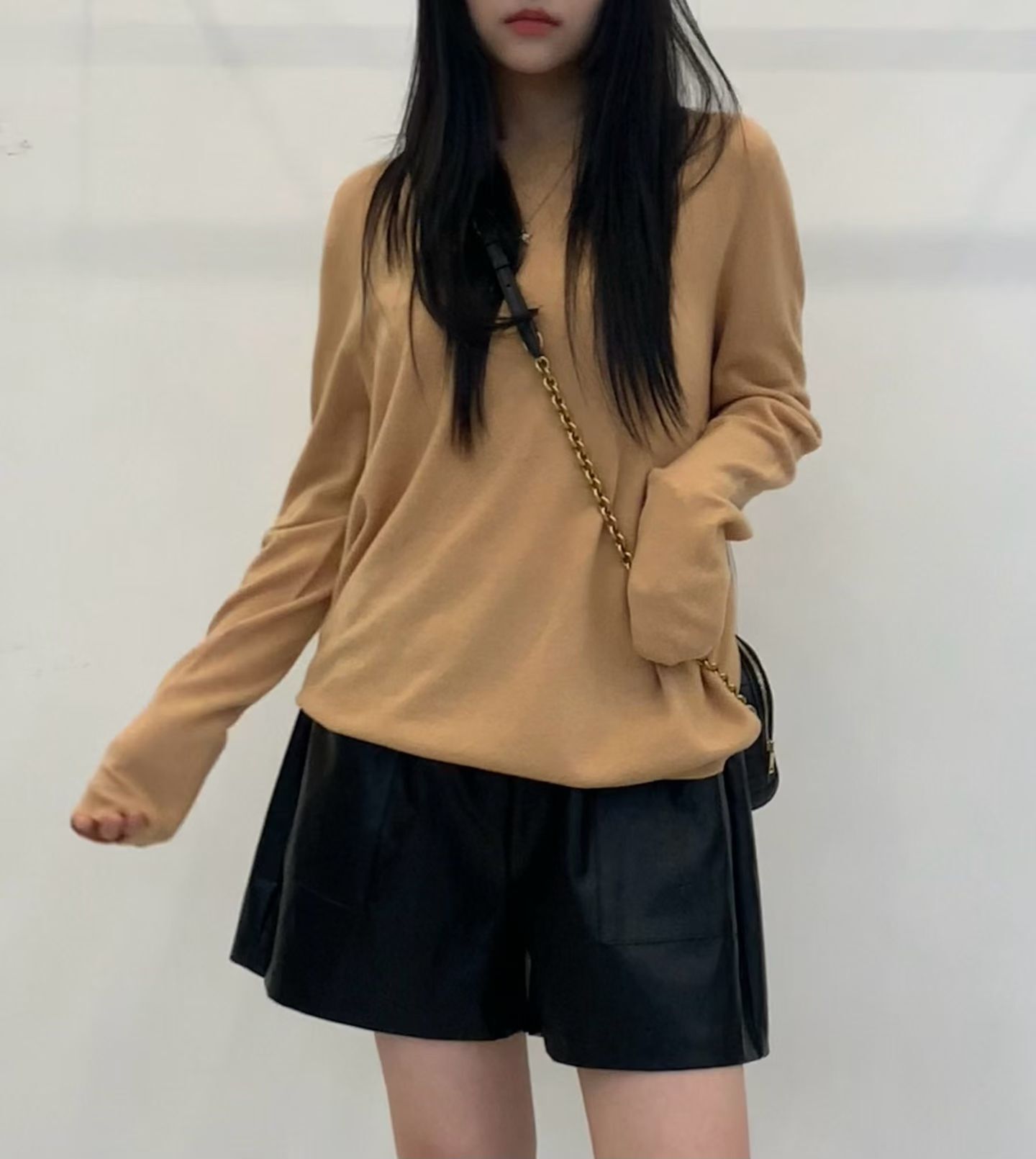 FP5105 一體成型圓領毛衣