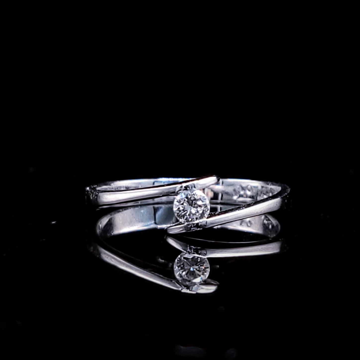 18K White Gold 0.11ct Diamond Ring