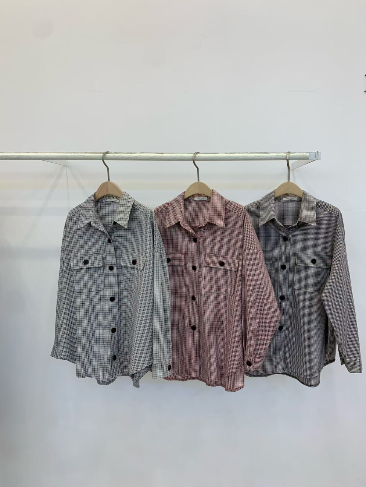 FP5123 撞色格紋木釦襯衫