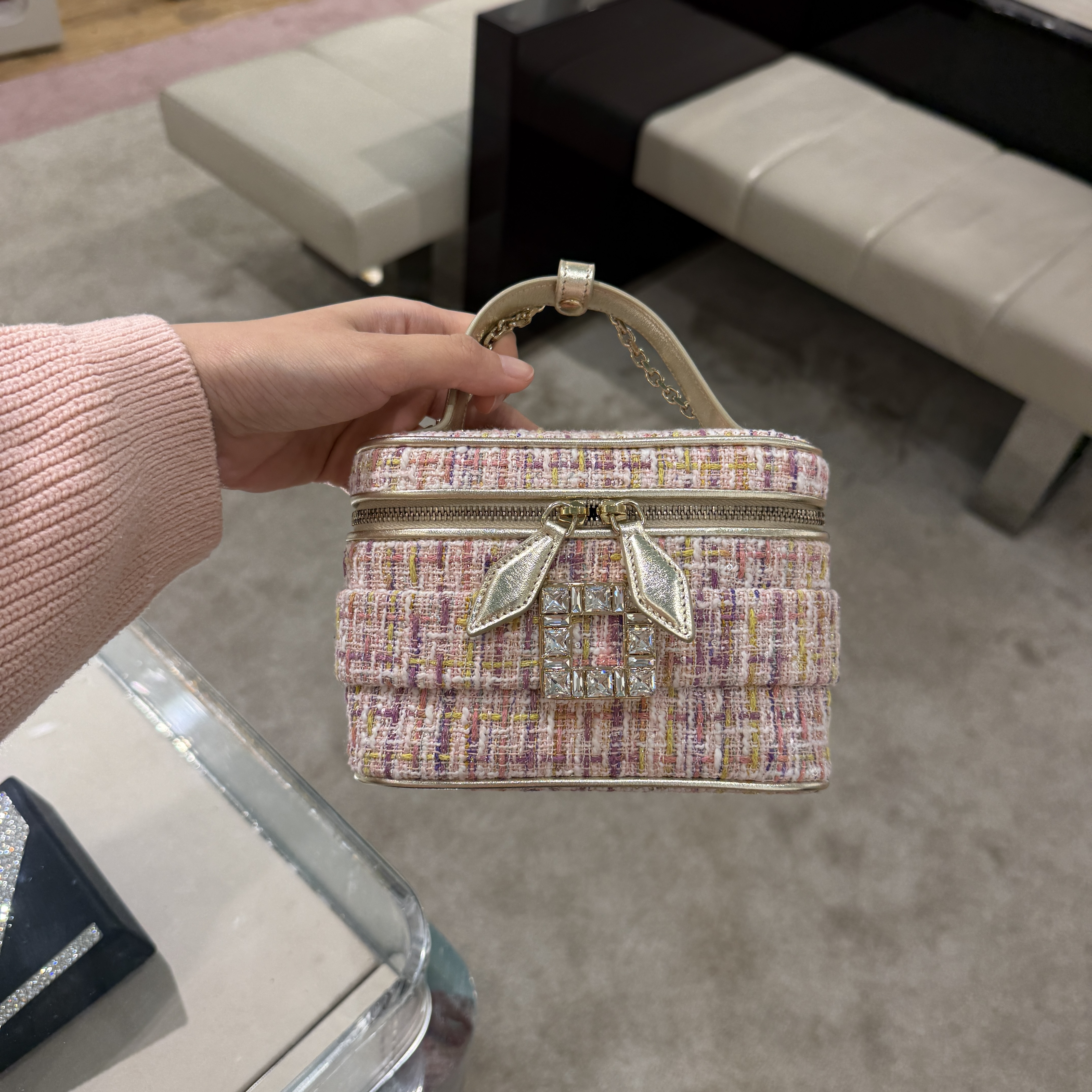 Roger Vivier RV tweed vanity case chain crossbody bag pink