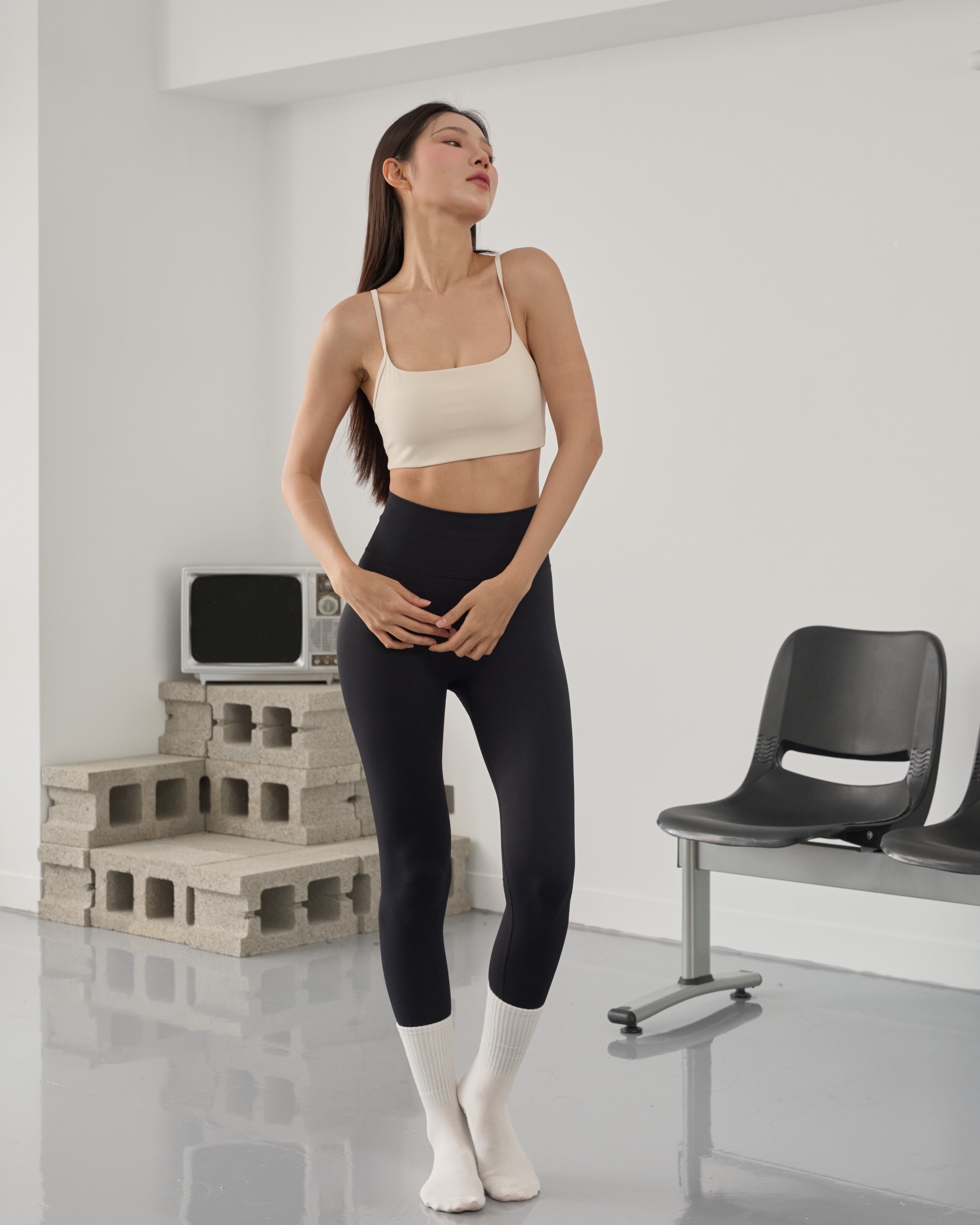 EASE細肩方領BRA TOP背心-奶白色