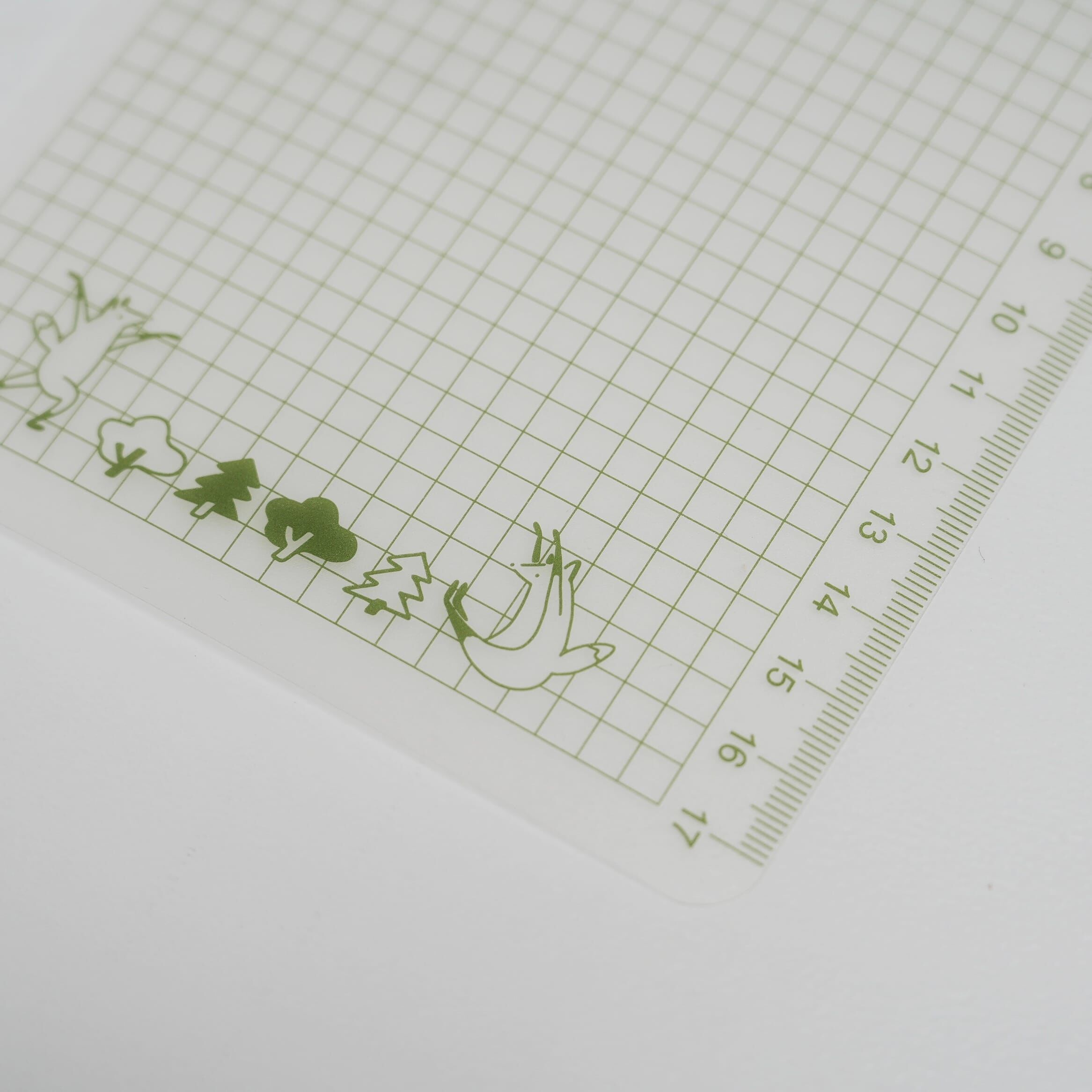 Reiko 狐吉方格 霧面半透墊板｜Hello Studio 你好工作室