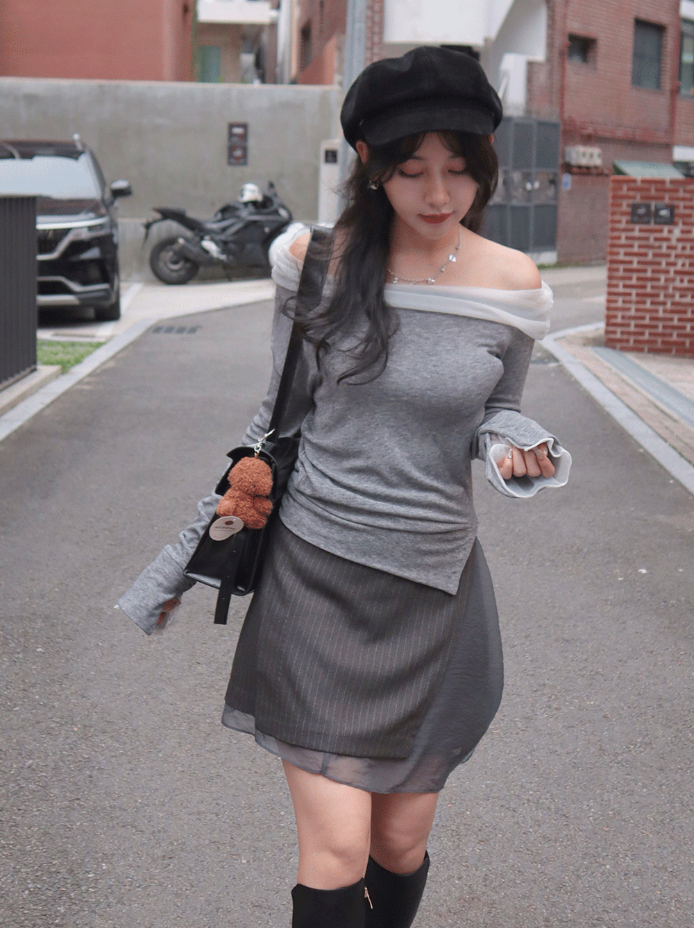 Oct5106 本期推薦 絕美法式一字領拼紗軟針織上衣