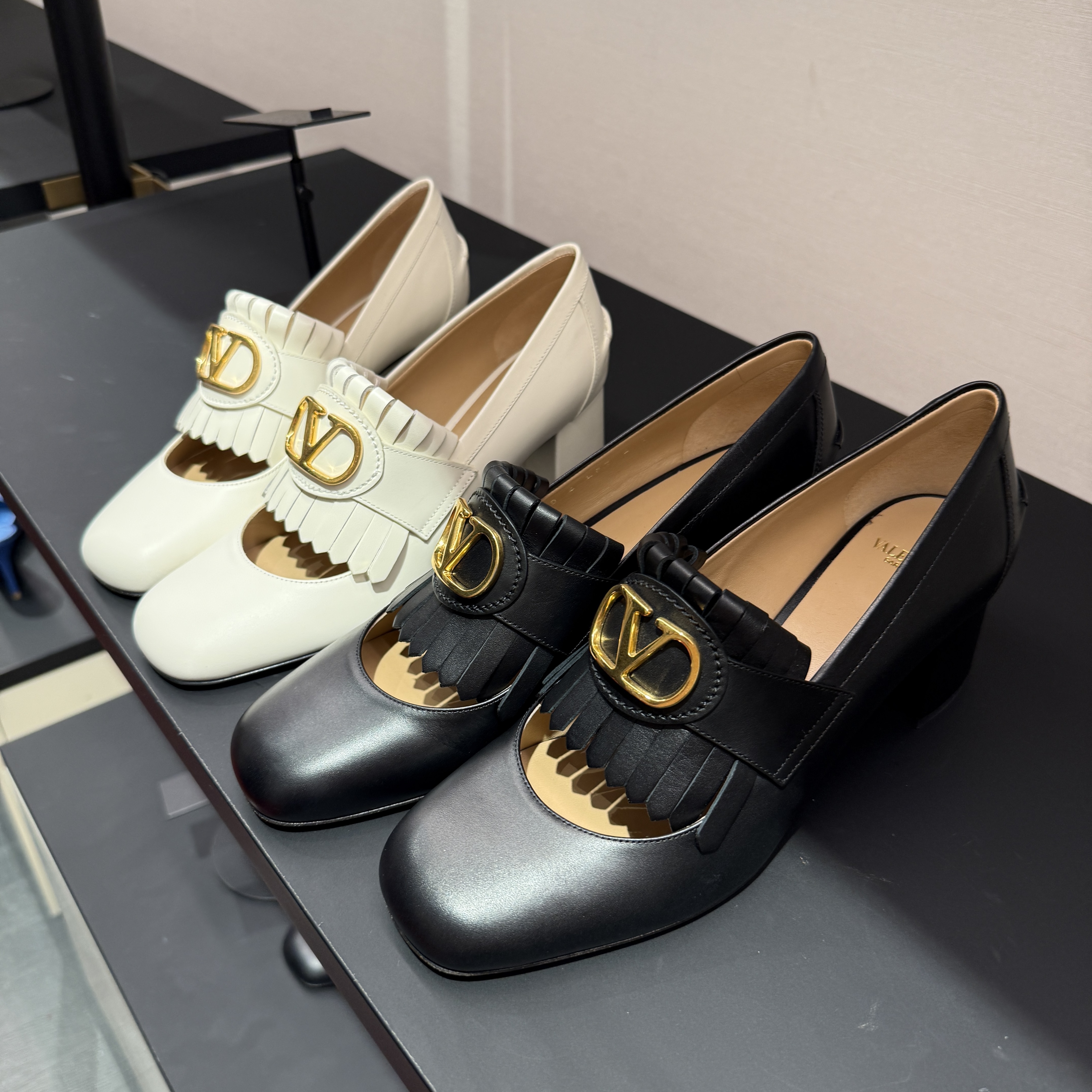 Valentino Vlogo Signature Fringed Calfskin Pumps 55mm 3 colors