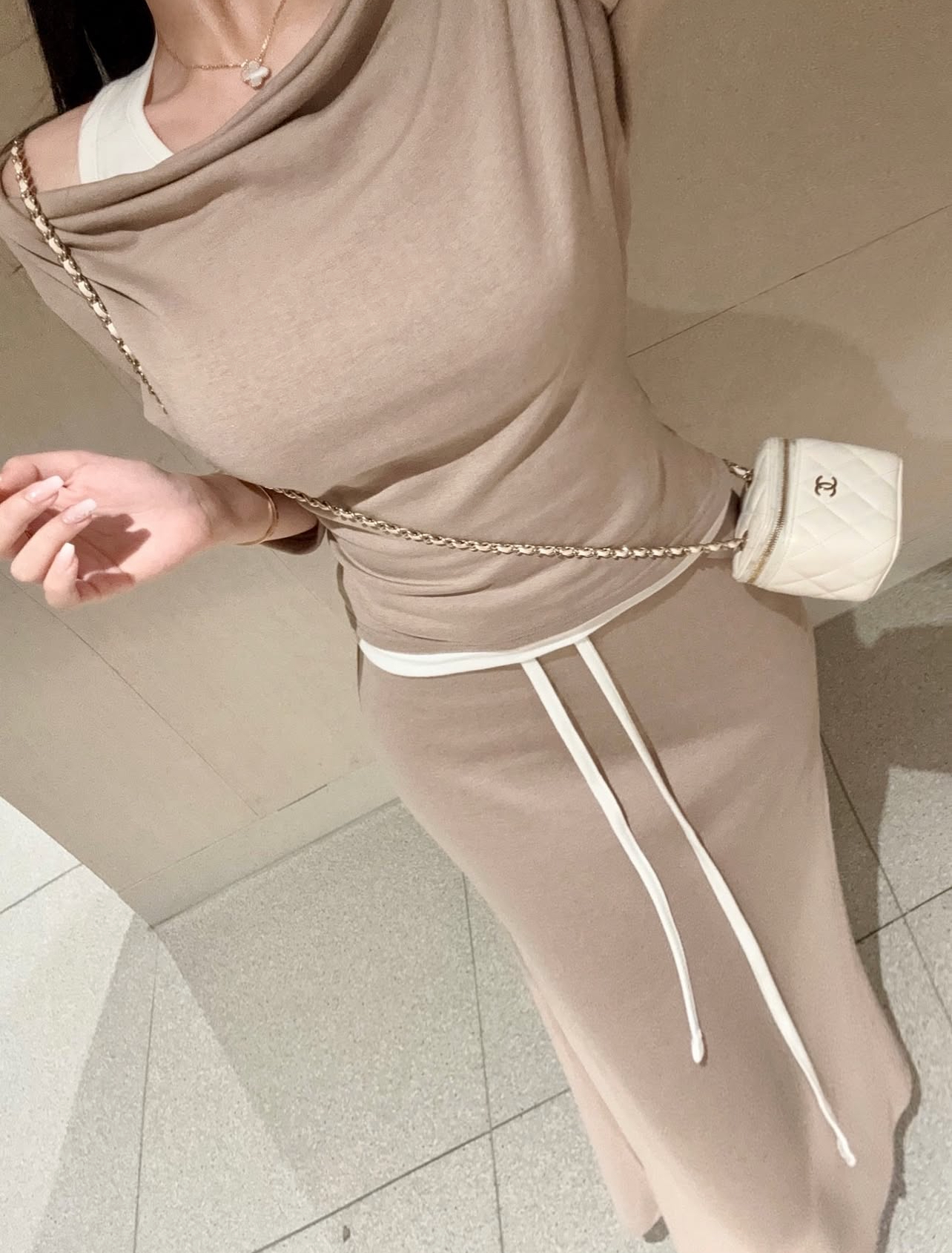 浮願凌風 (上衣+裙子)