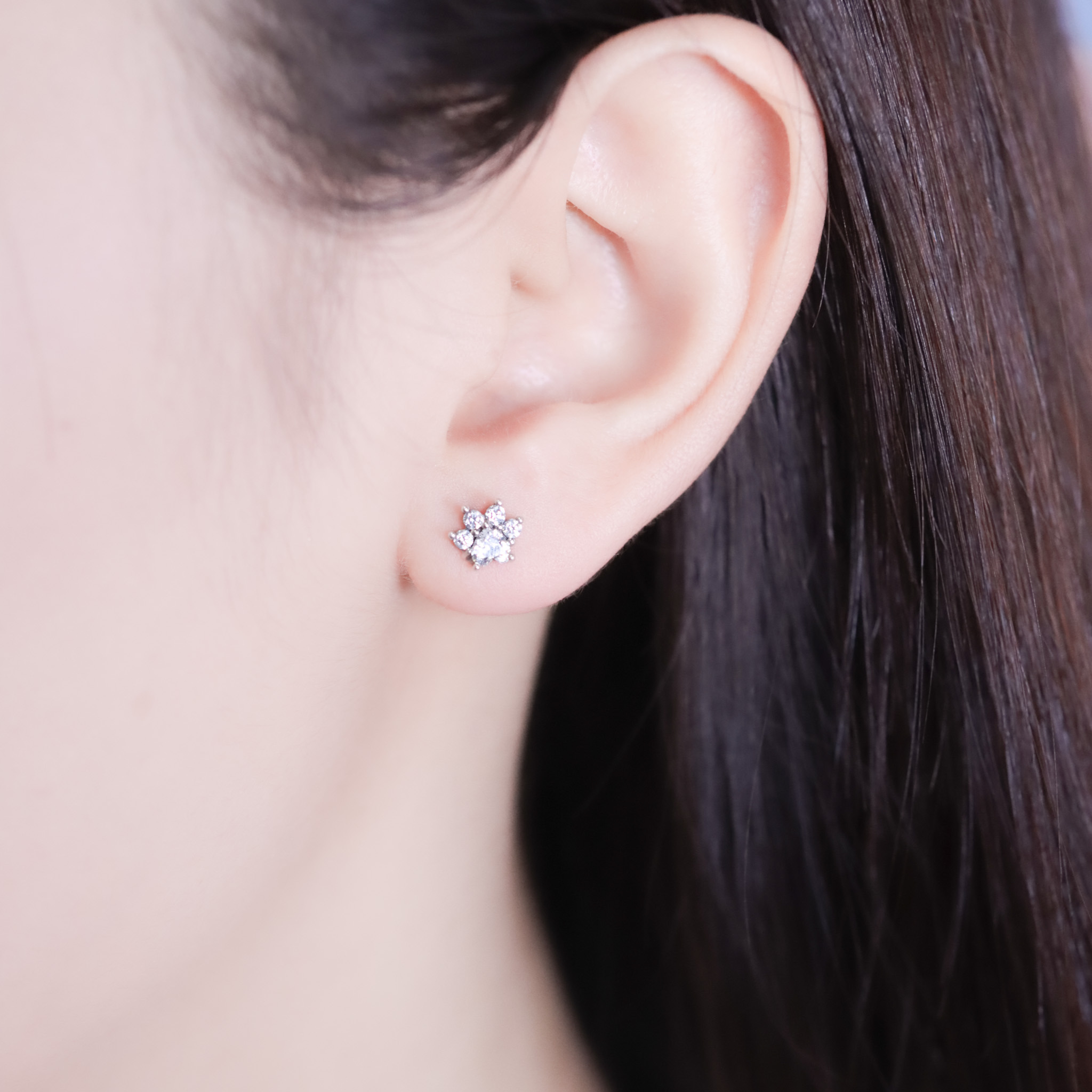 | 925純銀・厚鍍白金 | 喵趣陪伴耳環 | EA1051 |