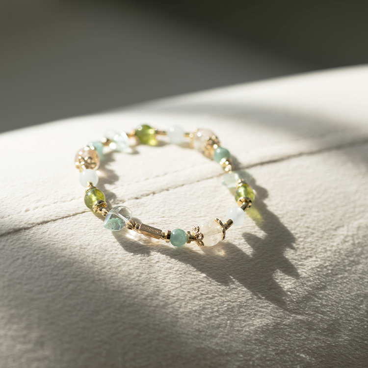 愛自己的證明：翠幽靈｜雪花幽靈｜聚寶盆海藍寶｜橄欖石｜藍綠晶