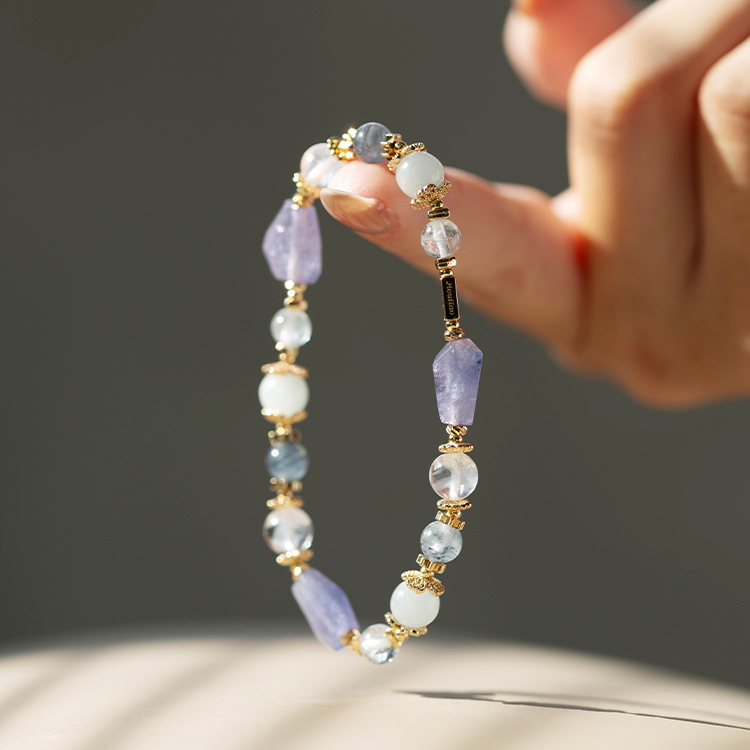 新的開始：丹泉石｜千層藍兔毛｜藍托帕｜海紋石｜藍針