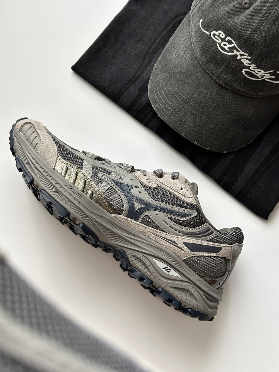 MIZUNO RACER ADV 復古灰 刷舊 防滑 耐磨 緩震 男女鞋 D1GH241204 / 預購