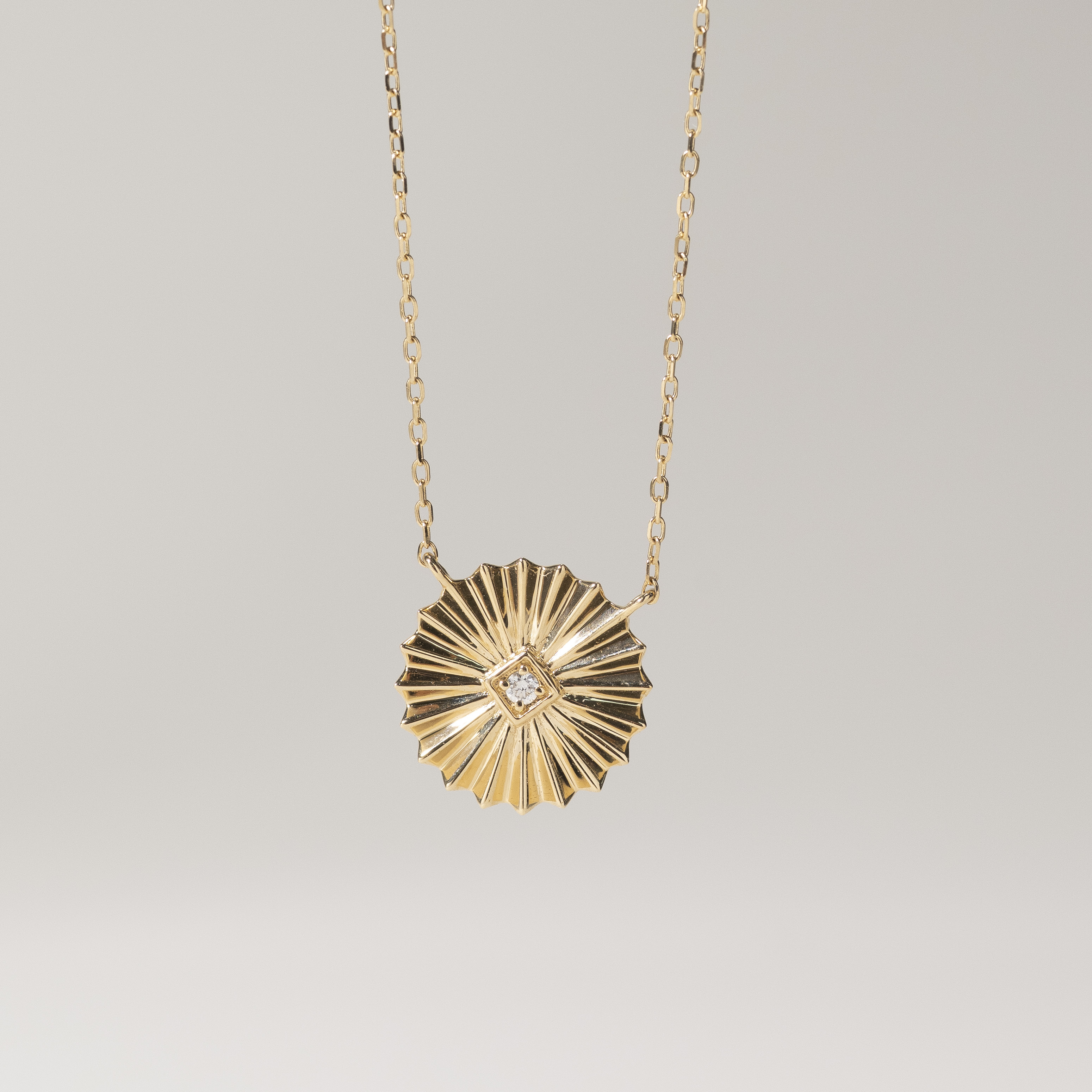 18K Zenith Diamond Necklace/ Pendant