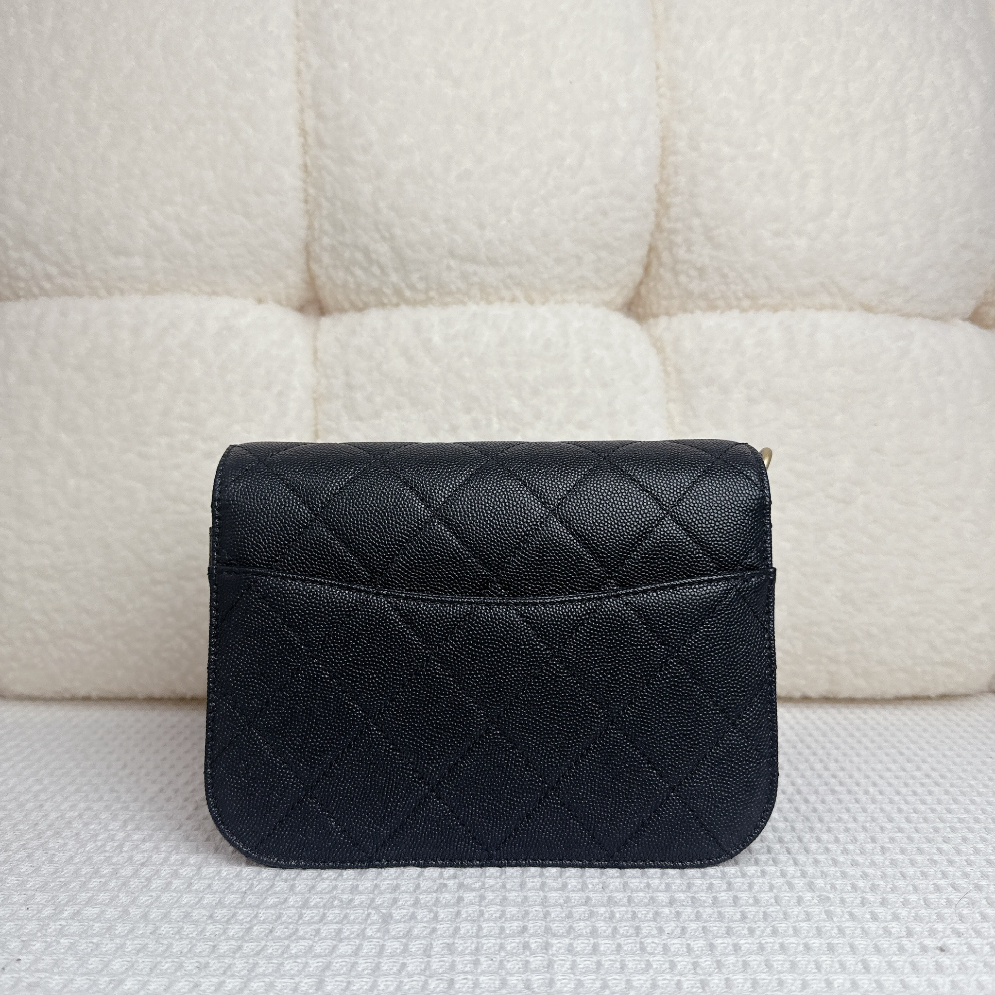 Chanel Chain Flap Bag - Black / Ghw