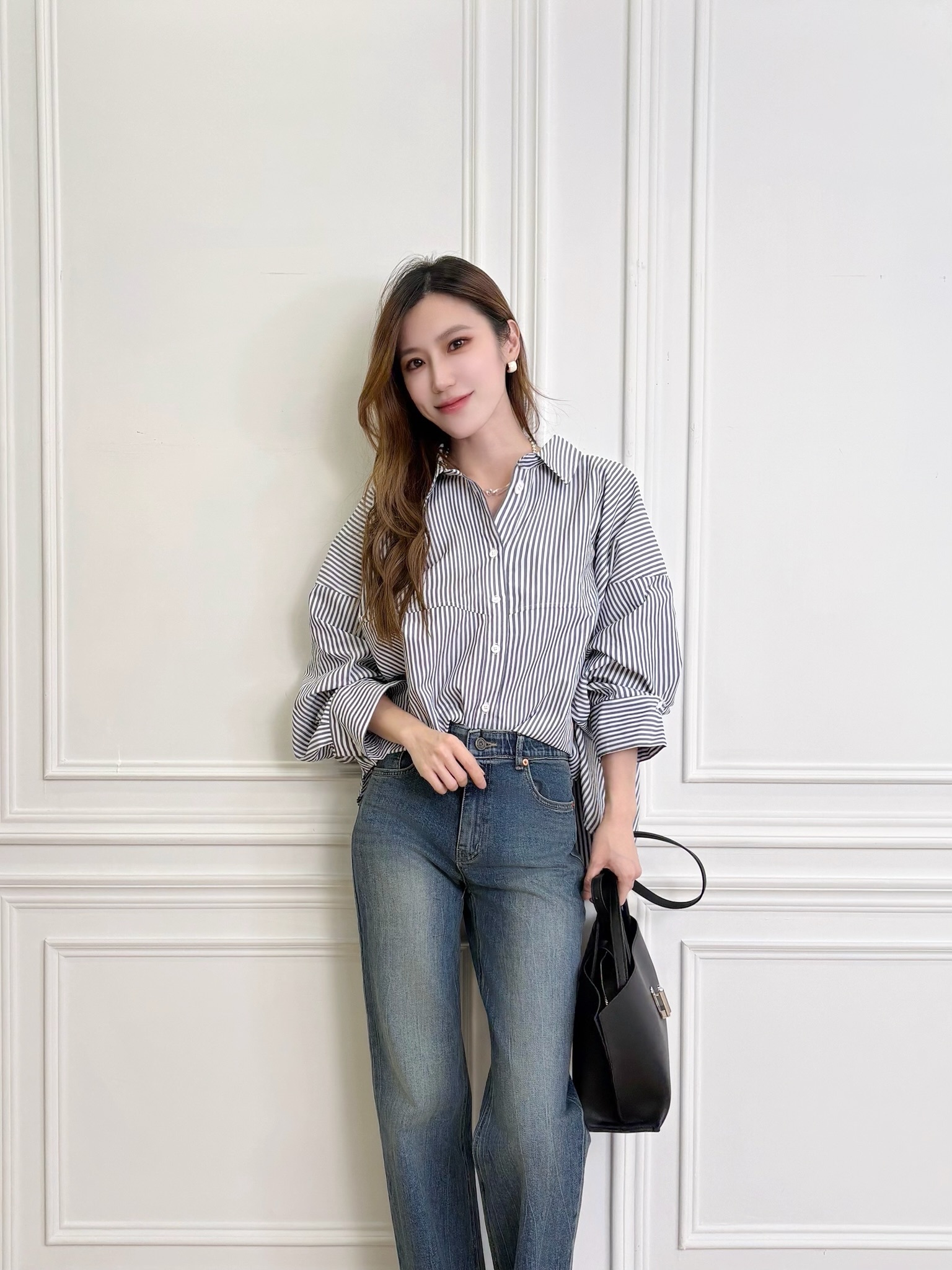 率性俐落打褶澎袖襯衫