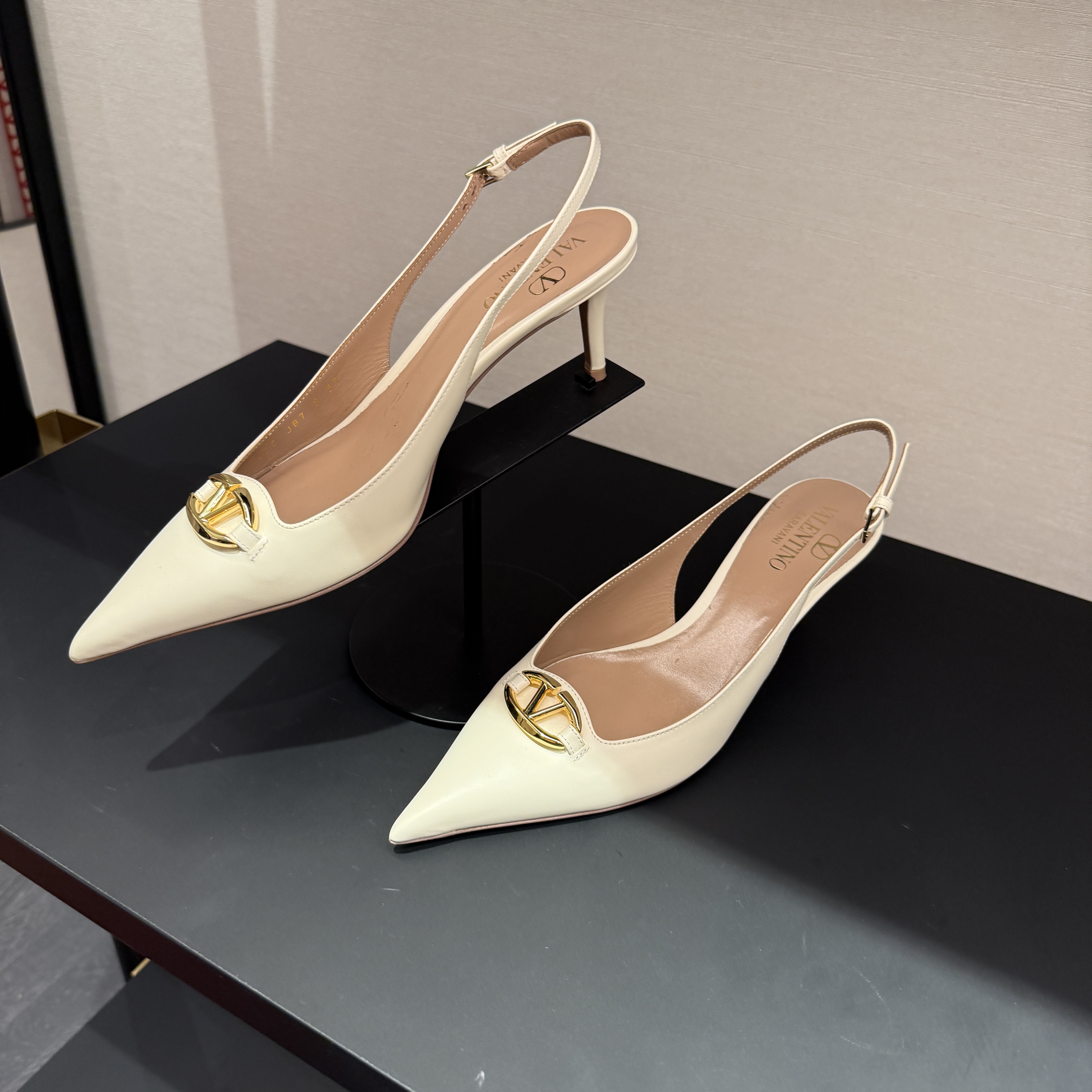 Valentino Vlogo Signature Calfskin Heels Slingbacks 2 colors