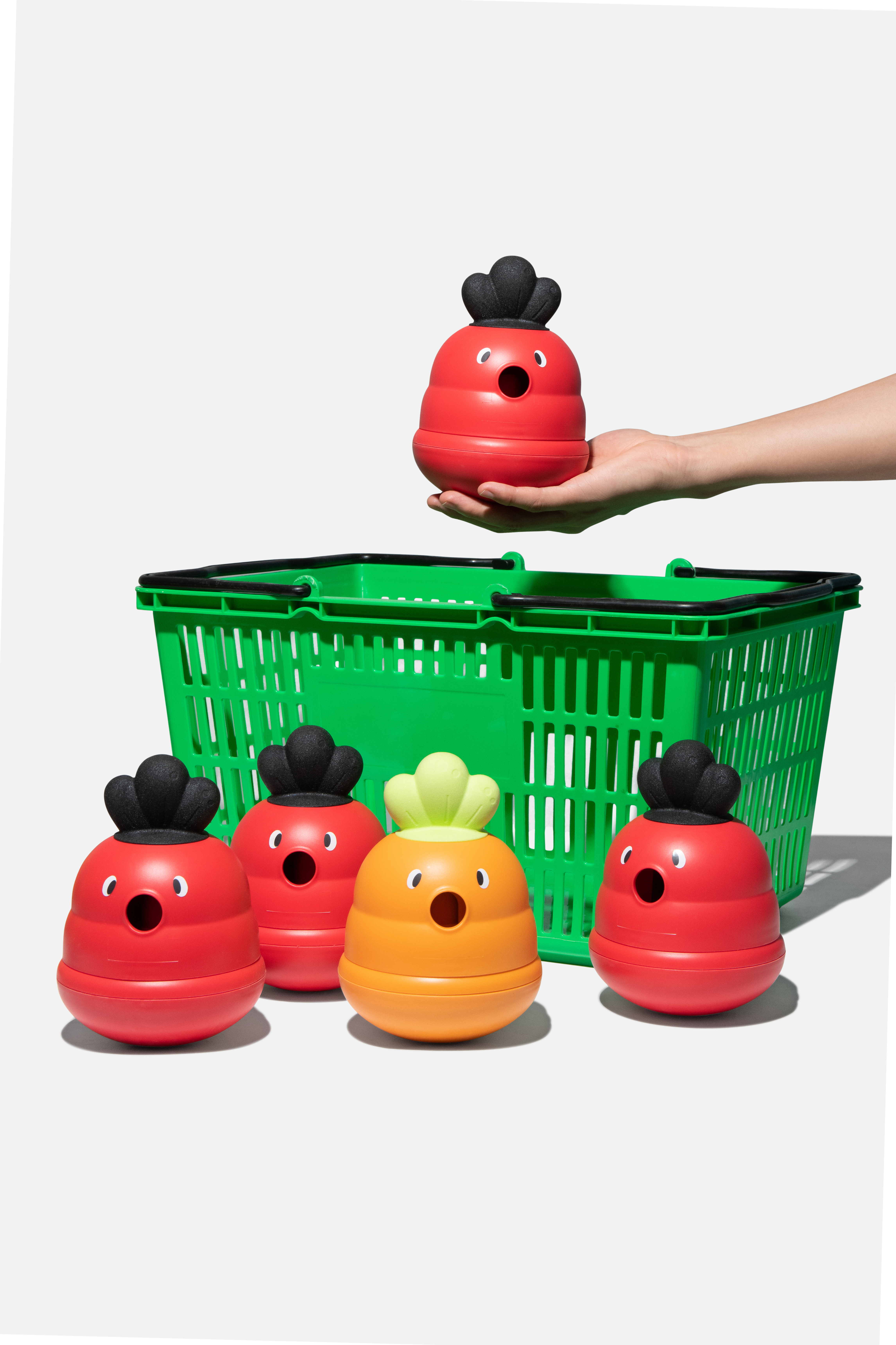 蘿蔔不倒翁漏食玩具