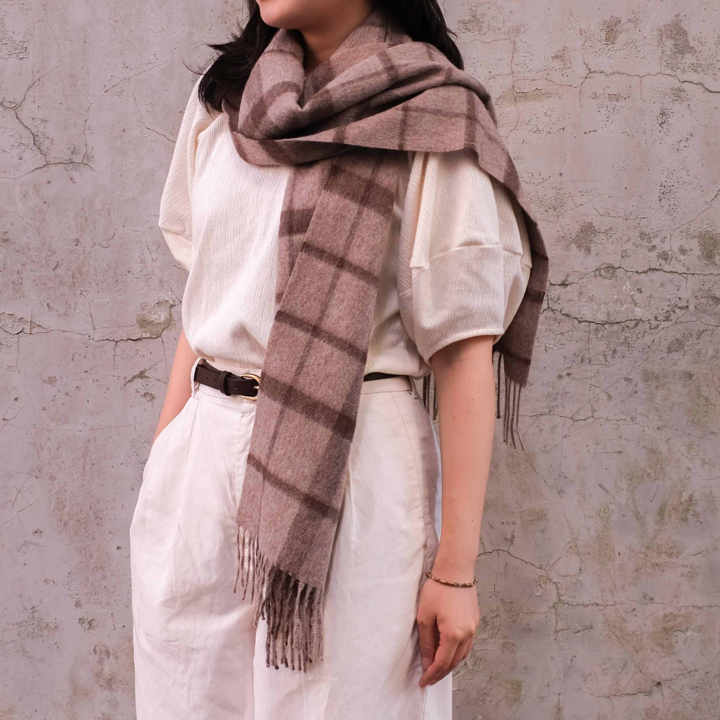 安地斯羊駝圍巾｜深褐格紋｜秘魯