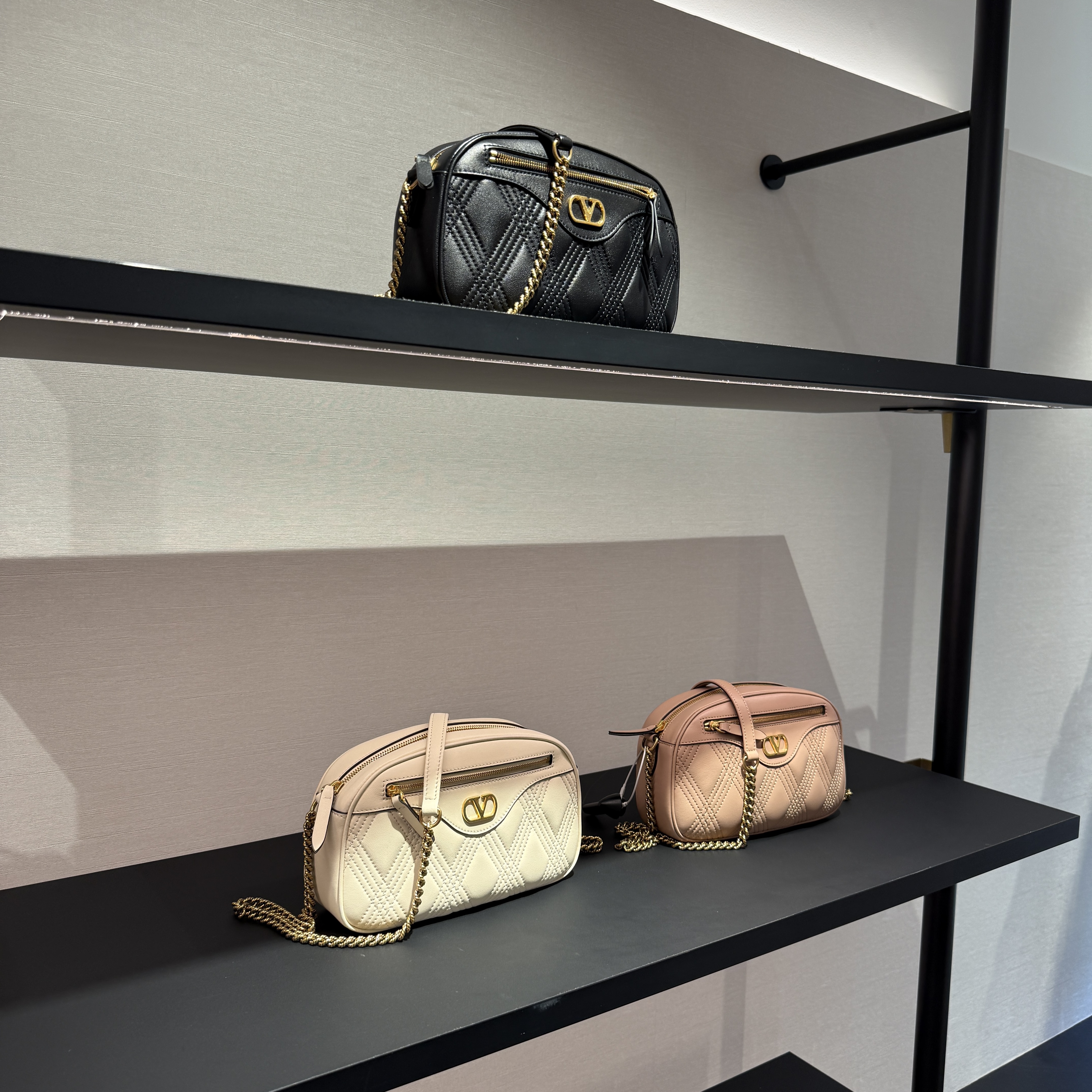 Valentino Garavani Quilted NappaShoulder Bag 3 colors