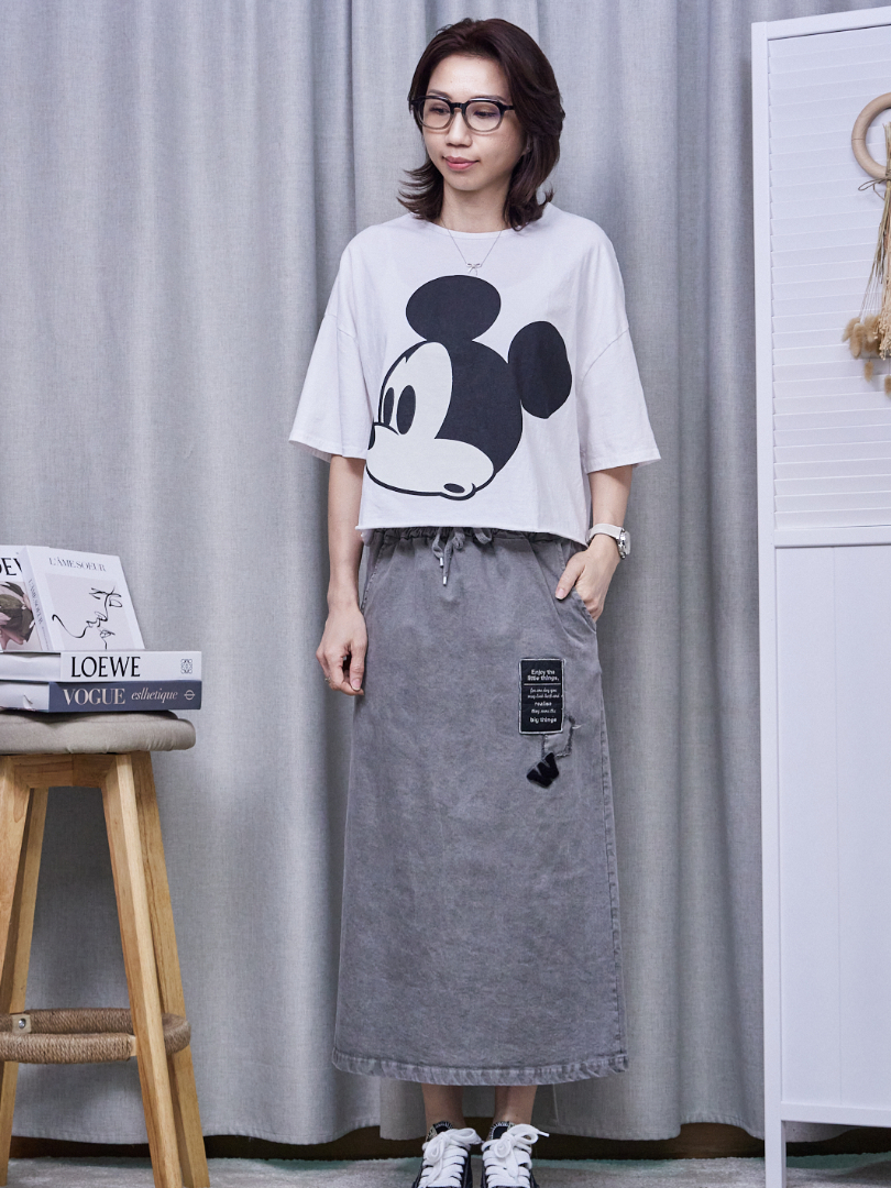 輕鬆剪裁，讓妳舒適中依然有型的休閒裙(正韓)