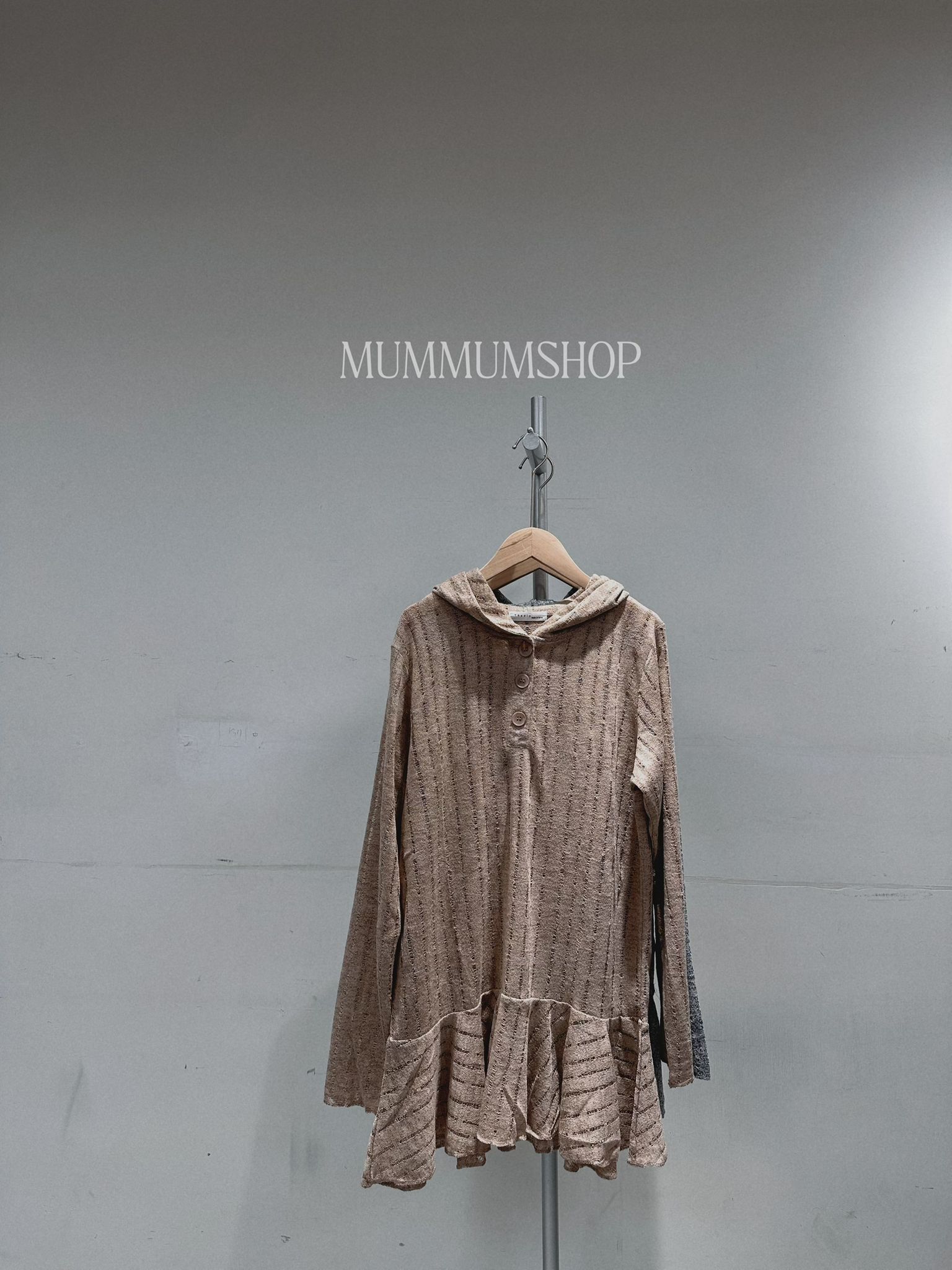 0212783a/韓國小花邊可愛迷人連身衛衣/44C'44W'30L'