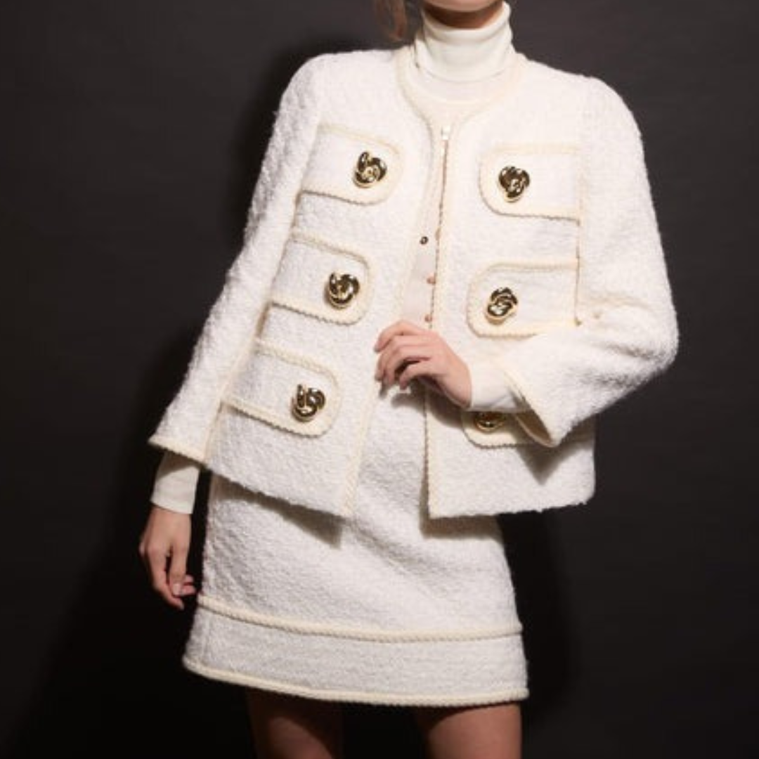 1EA1020-024 EDWARD ACHOUR Mini Skirt with Gold Chain Details Ivory #091106/922 (C-EU-E)