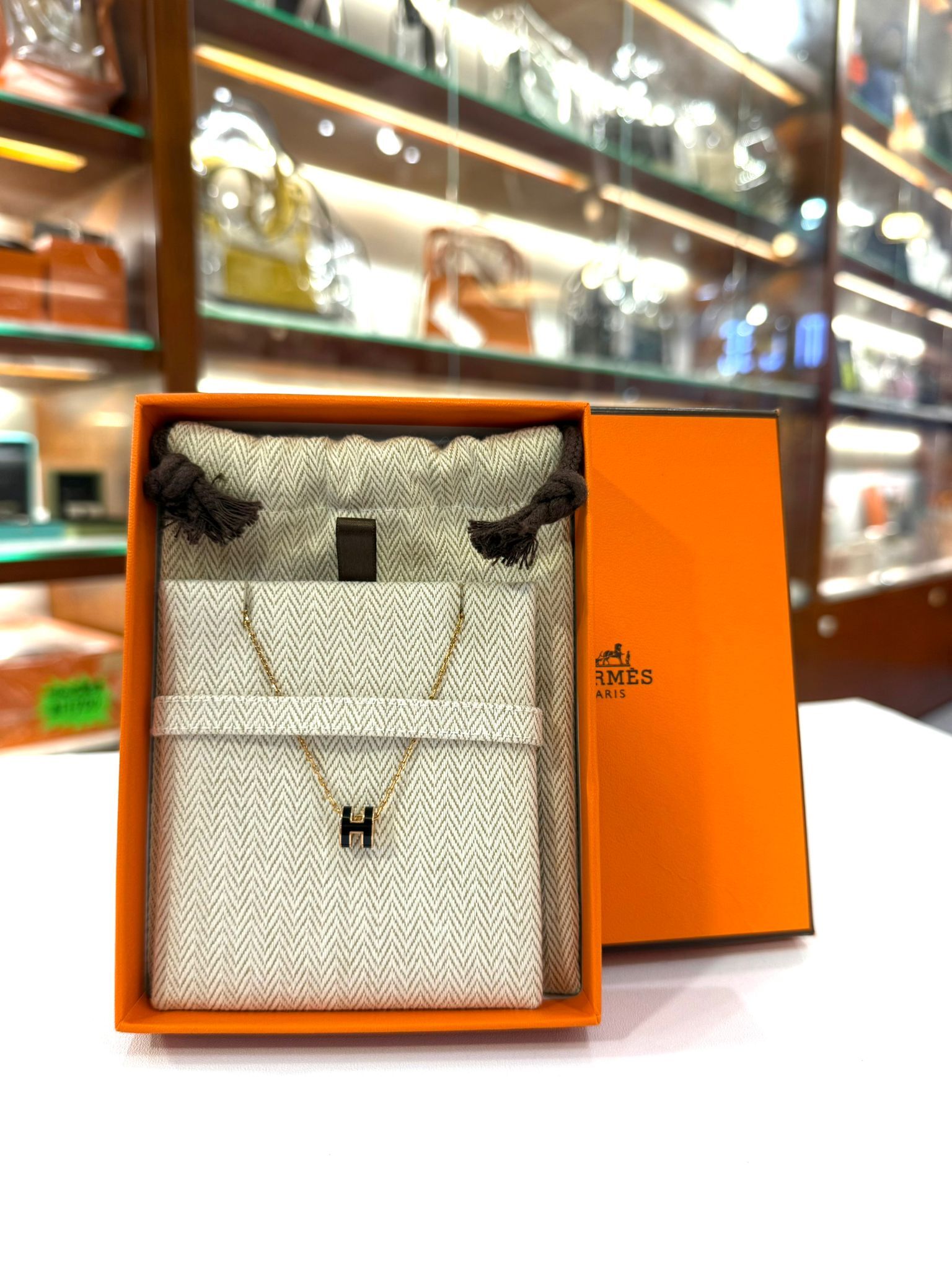 98%NEW二手MINI POP H頸鏈 黑色x金 #香榭站正品